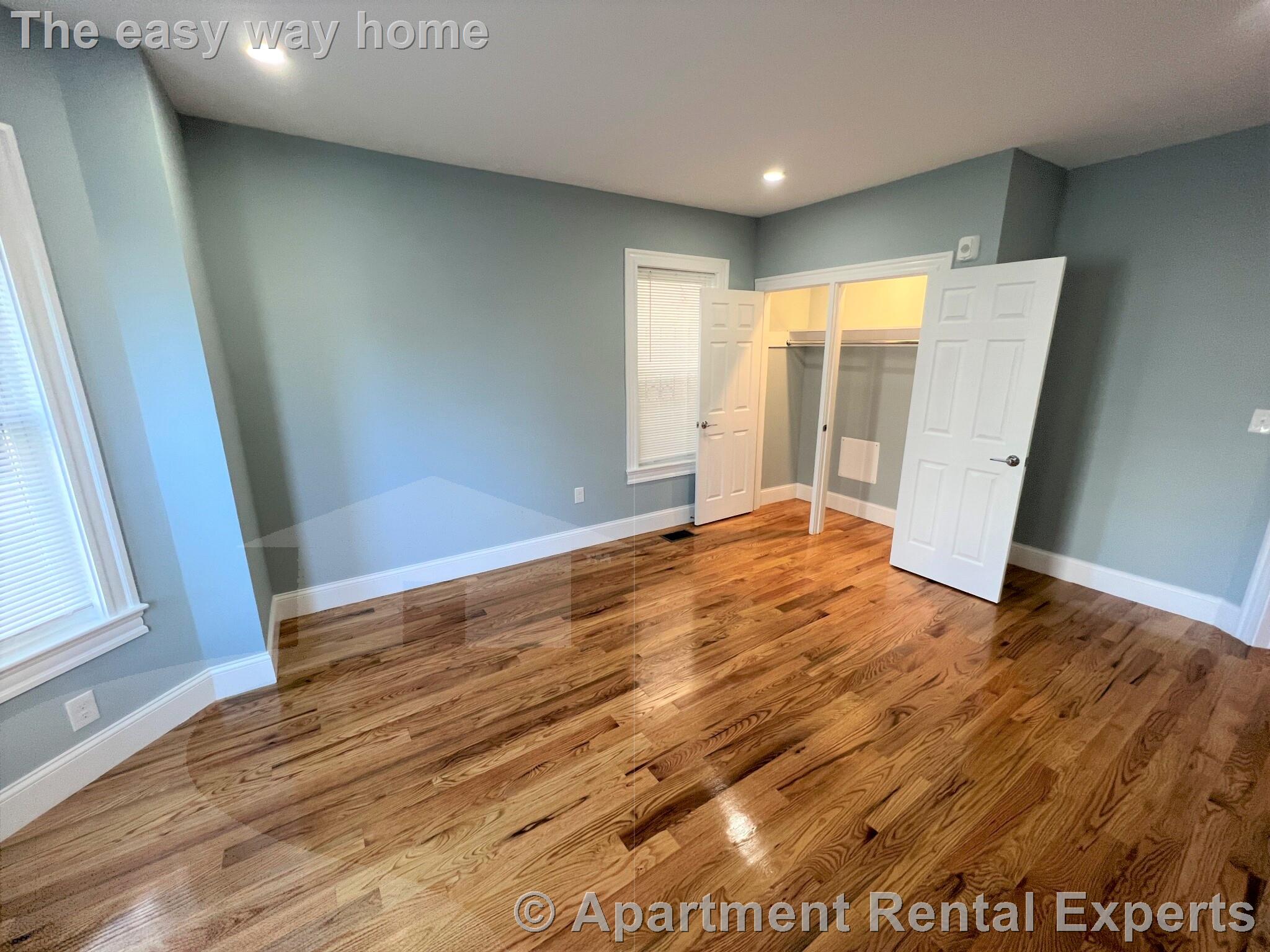 372 Oxford St, Porter Square