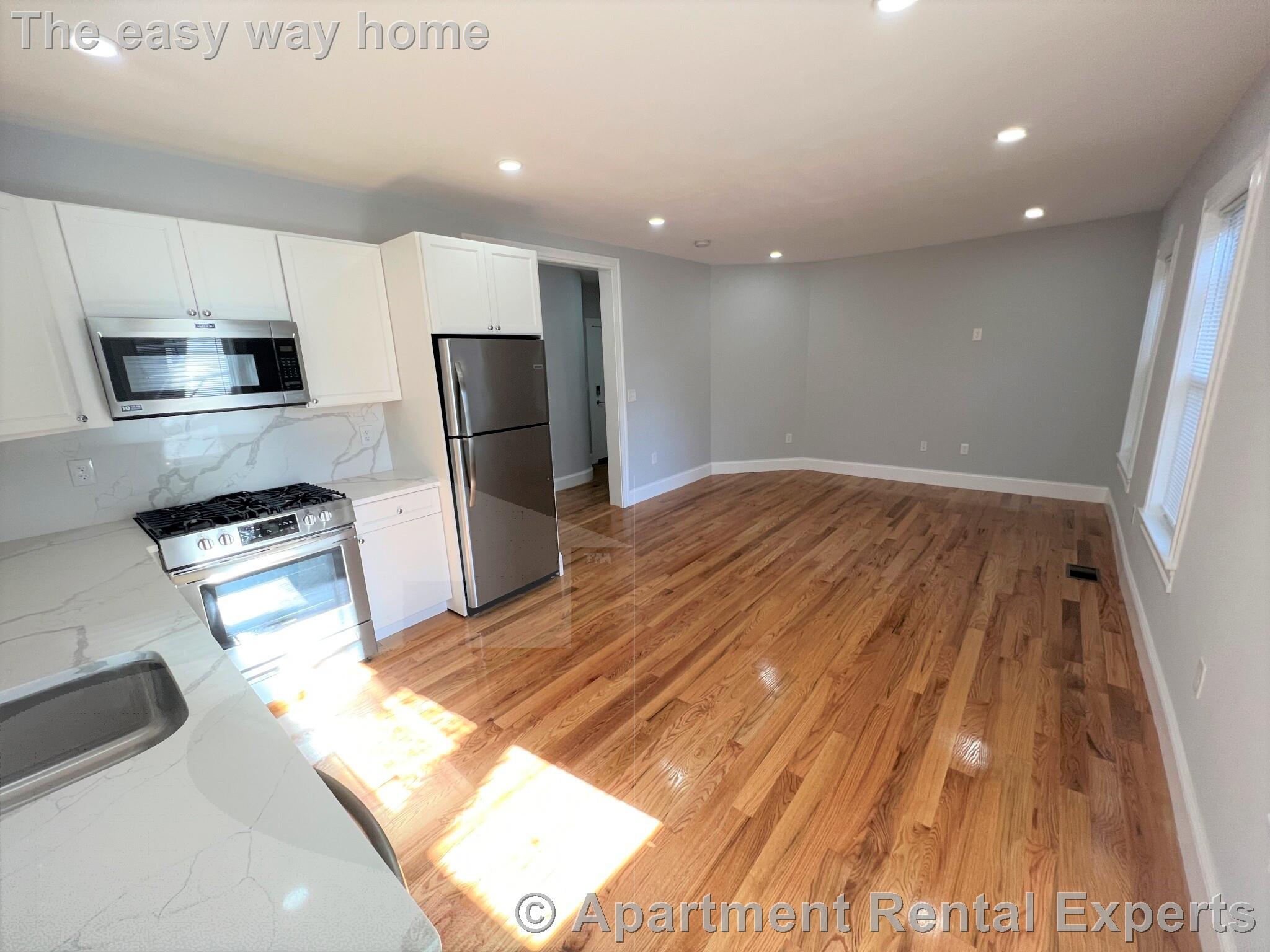 372 Oxford St, Porter Square