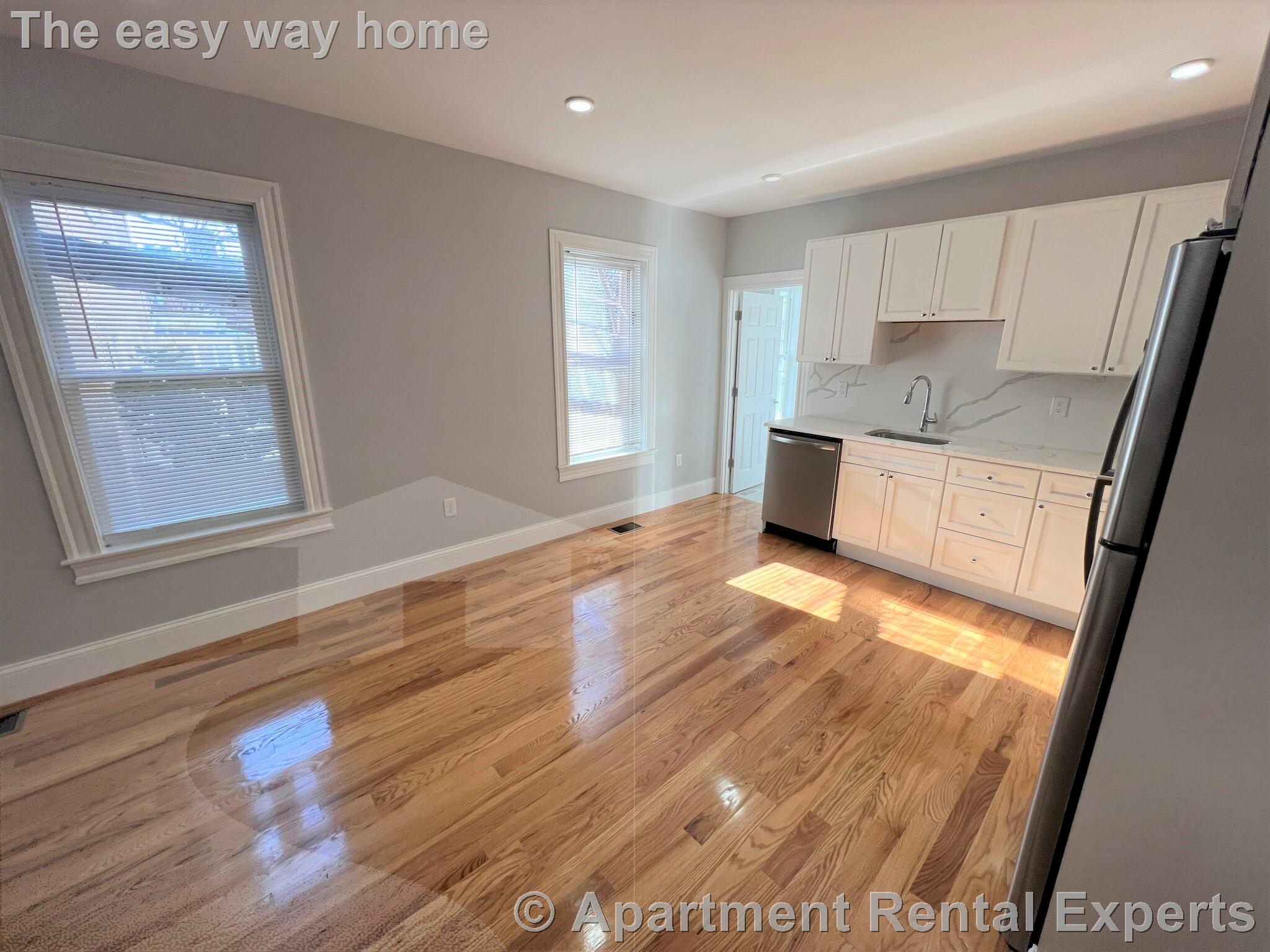 372 Oxford St, Porter Square