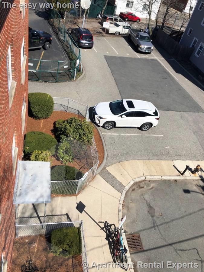 16 Westford St, Allston