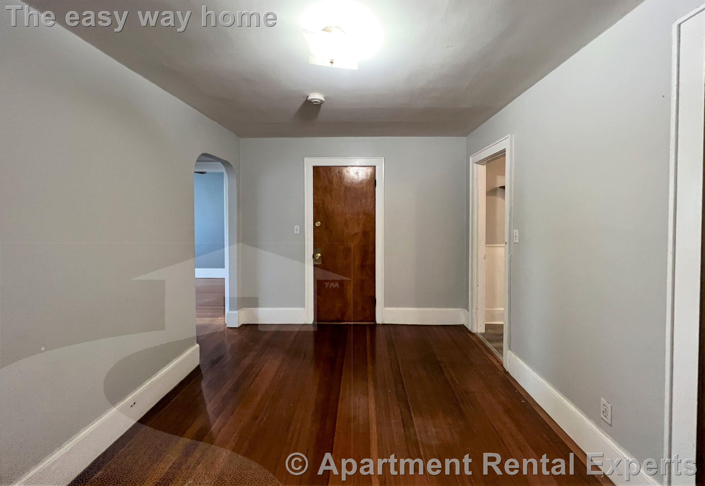 25 Chestnut St, Malden Center