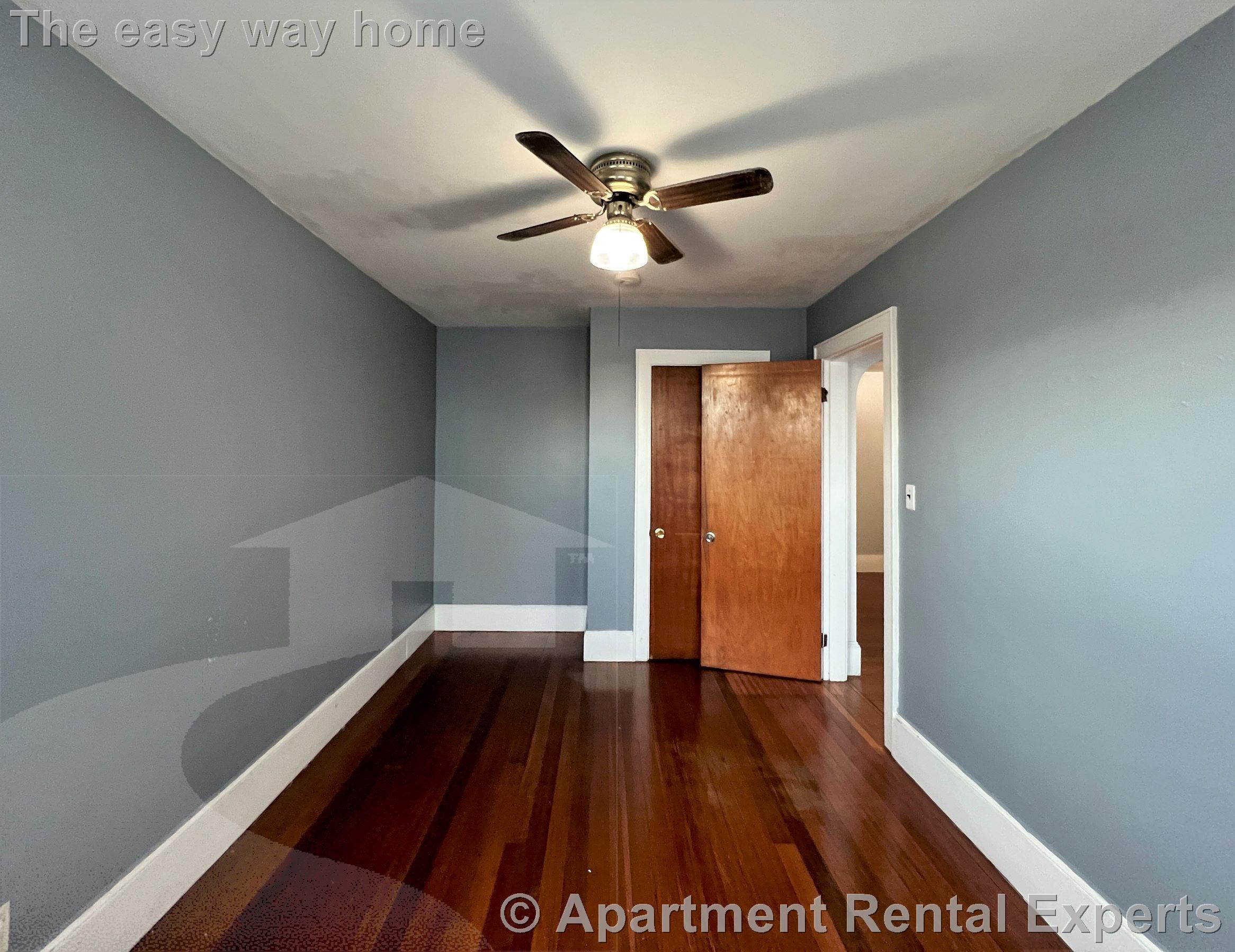 25 Chestnut St, Malden Center