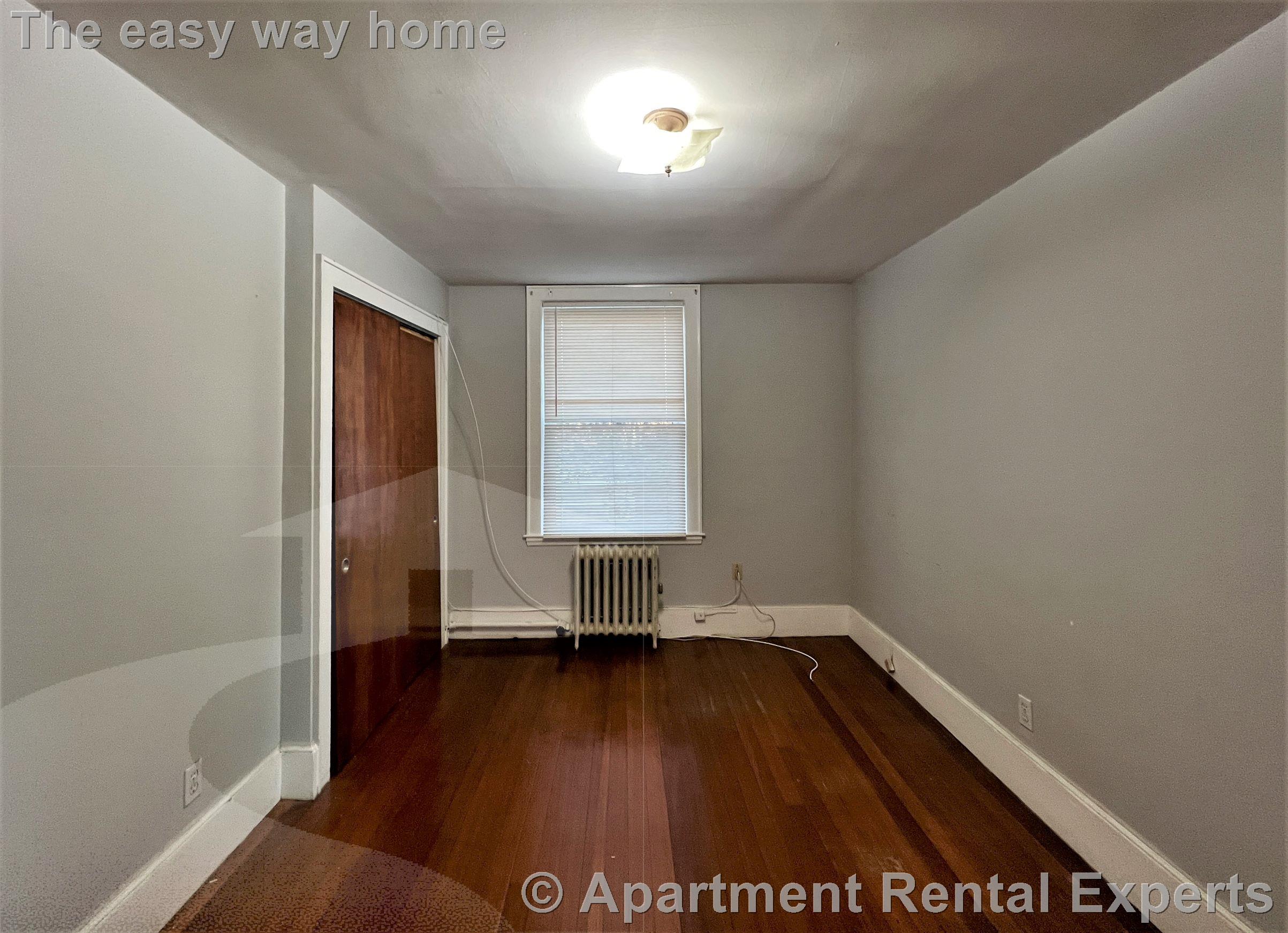 25 Chestnut St, Malden Center