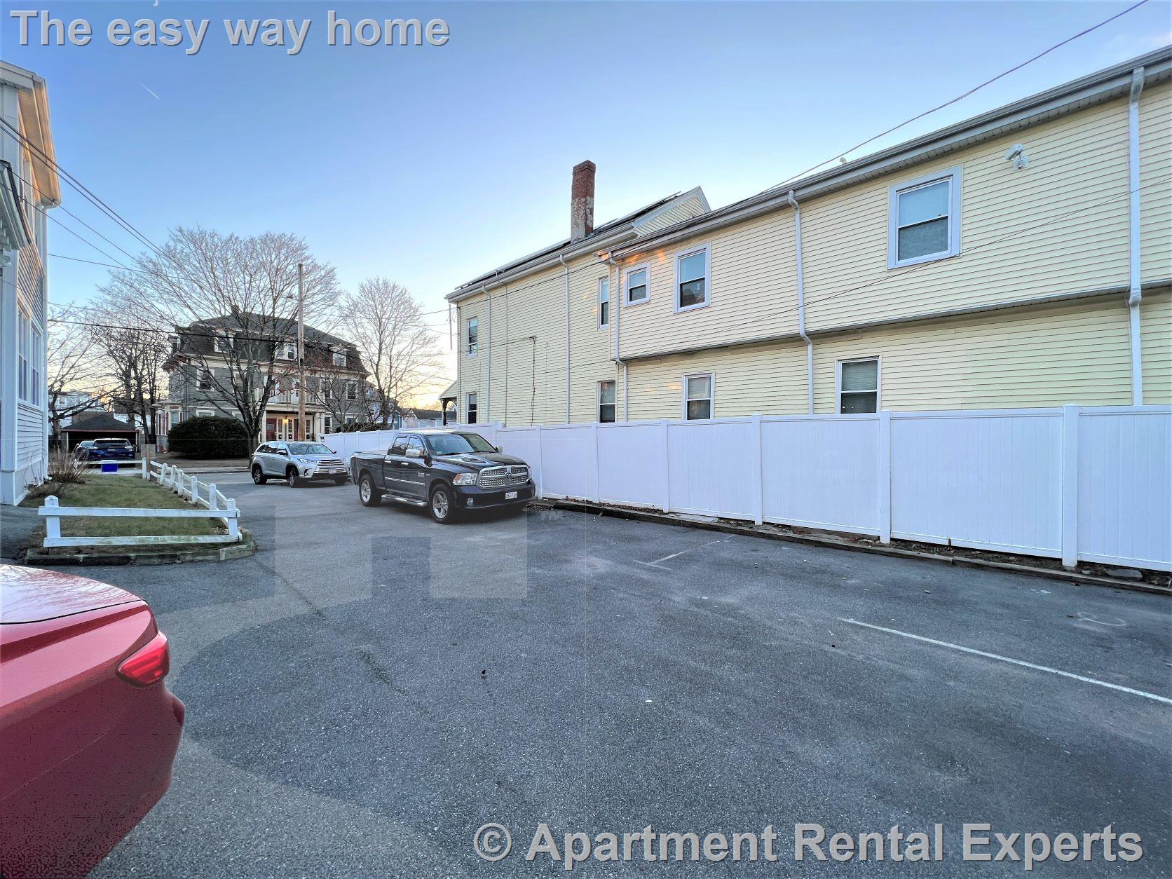 25 Chestnut St, Malden Center