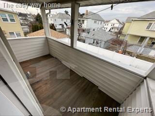 84 Billings Ave, Tufts