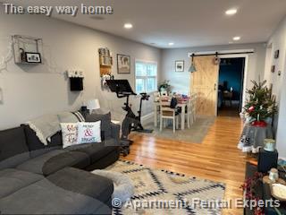 84 Billings Ave, Tufts