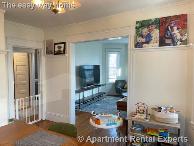 11 Orrin St, Huron Village