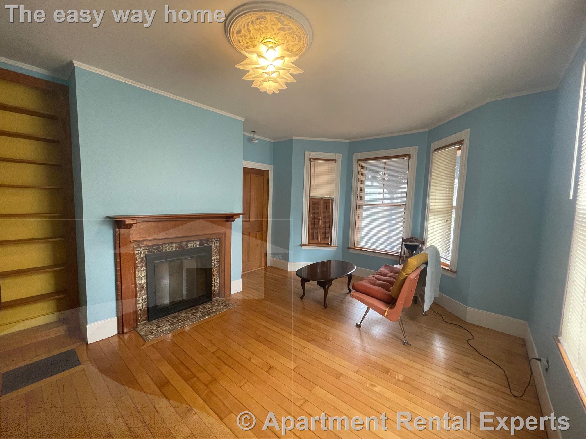 94 College Ave, Davis Square