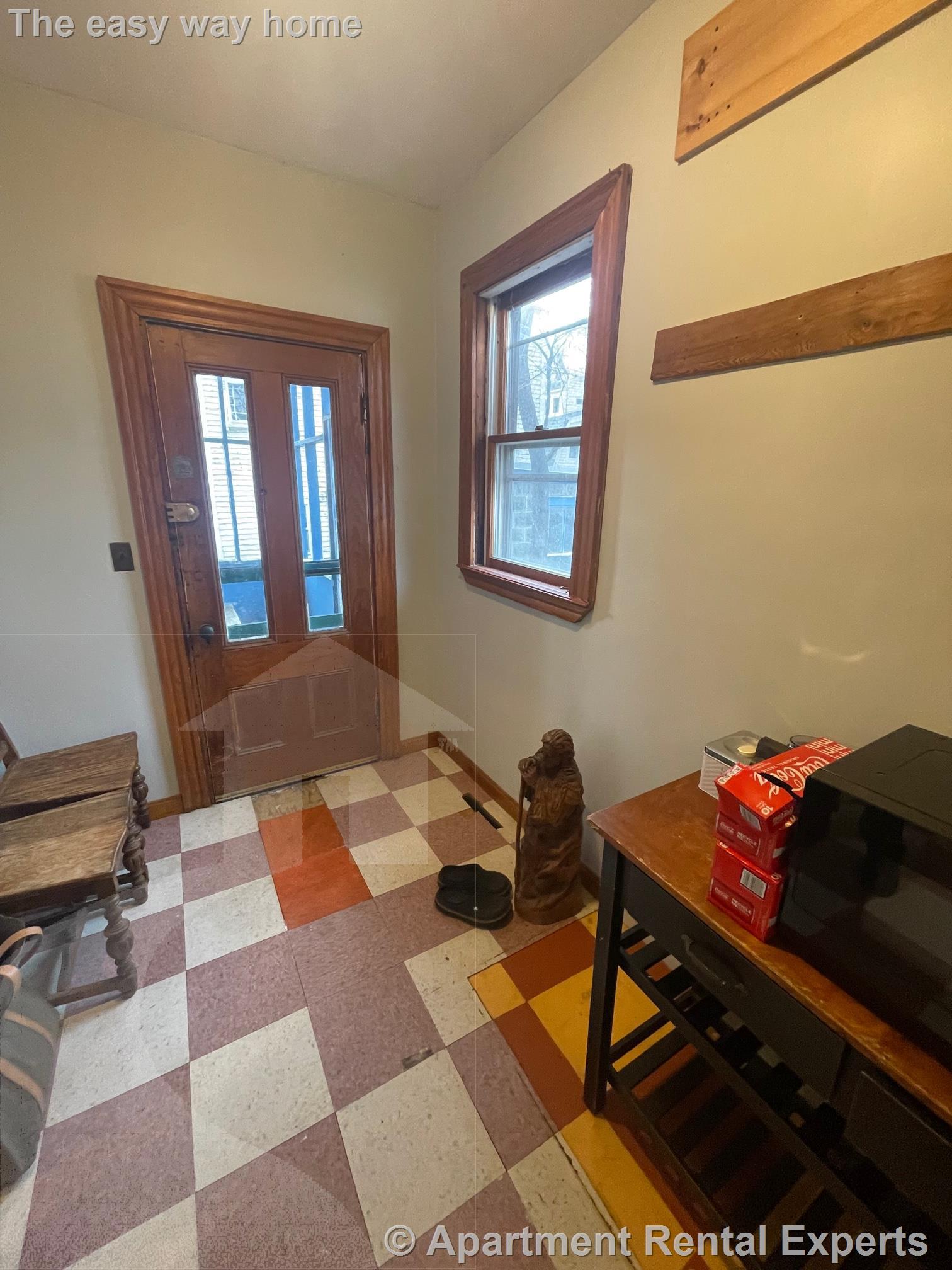 94 College Ave, Davis Square