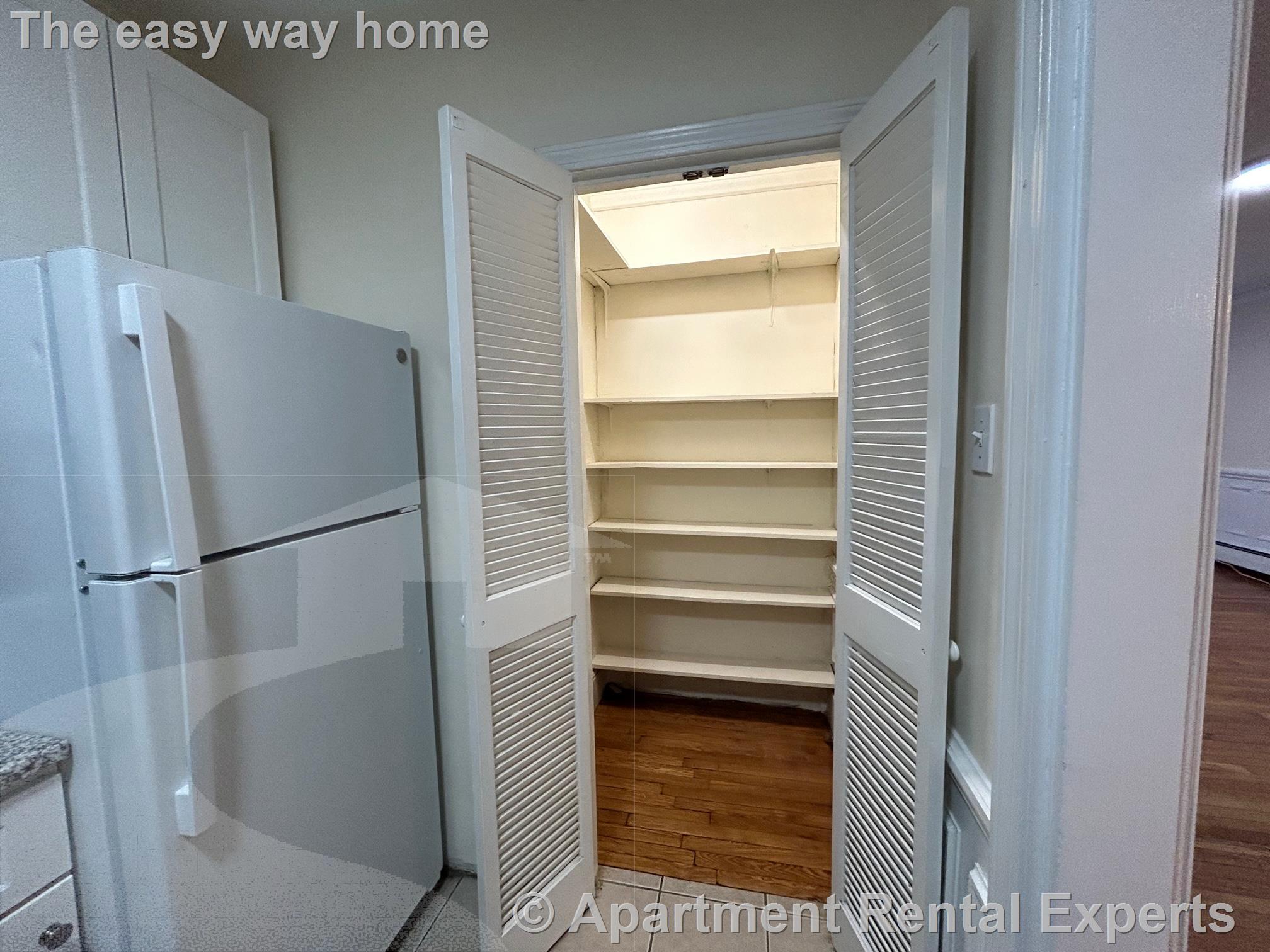 16 Yarmouth St, Back Bay