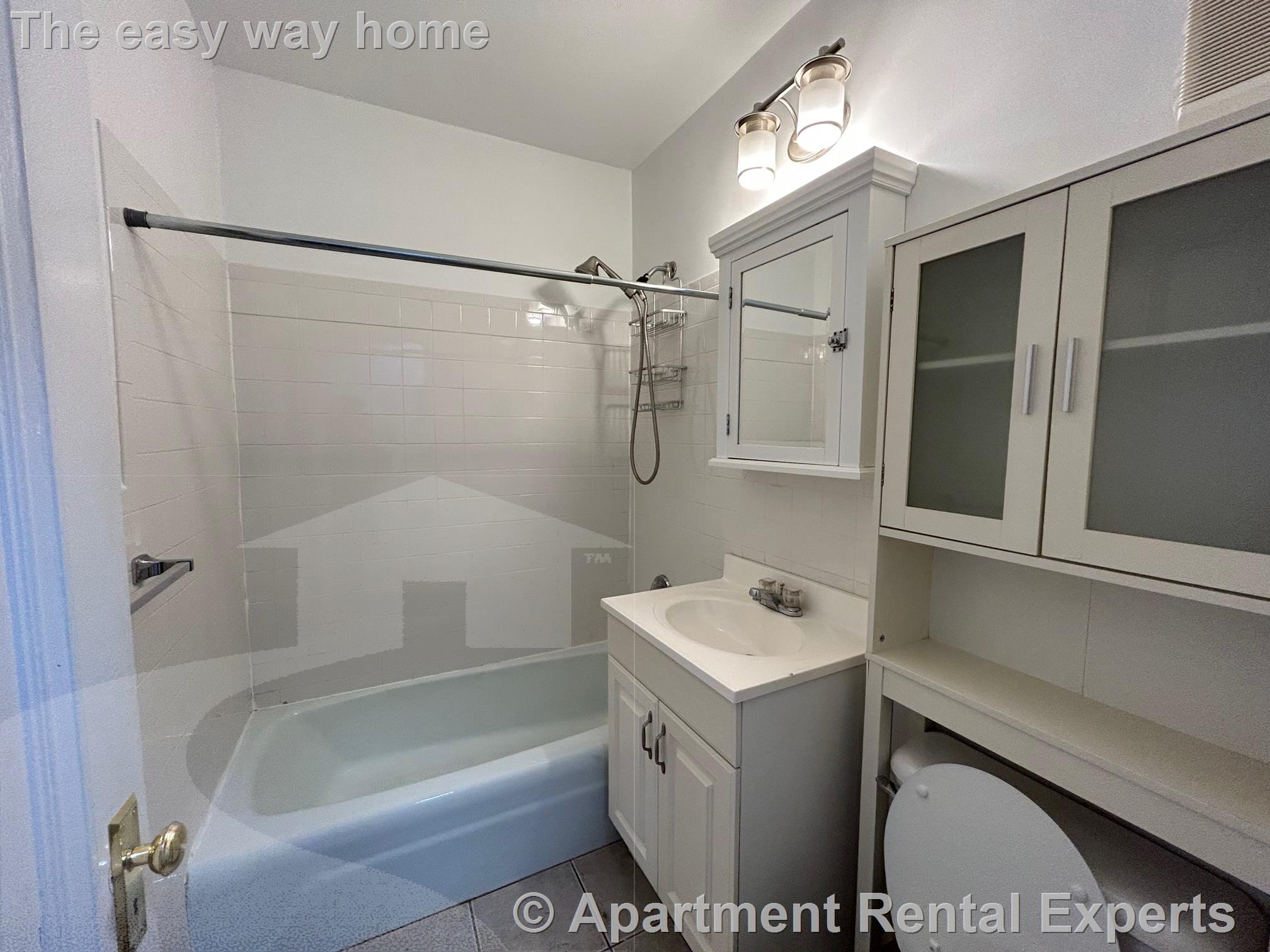 16 Yarmouth St, Back Bay