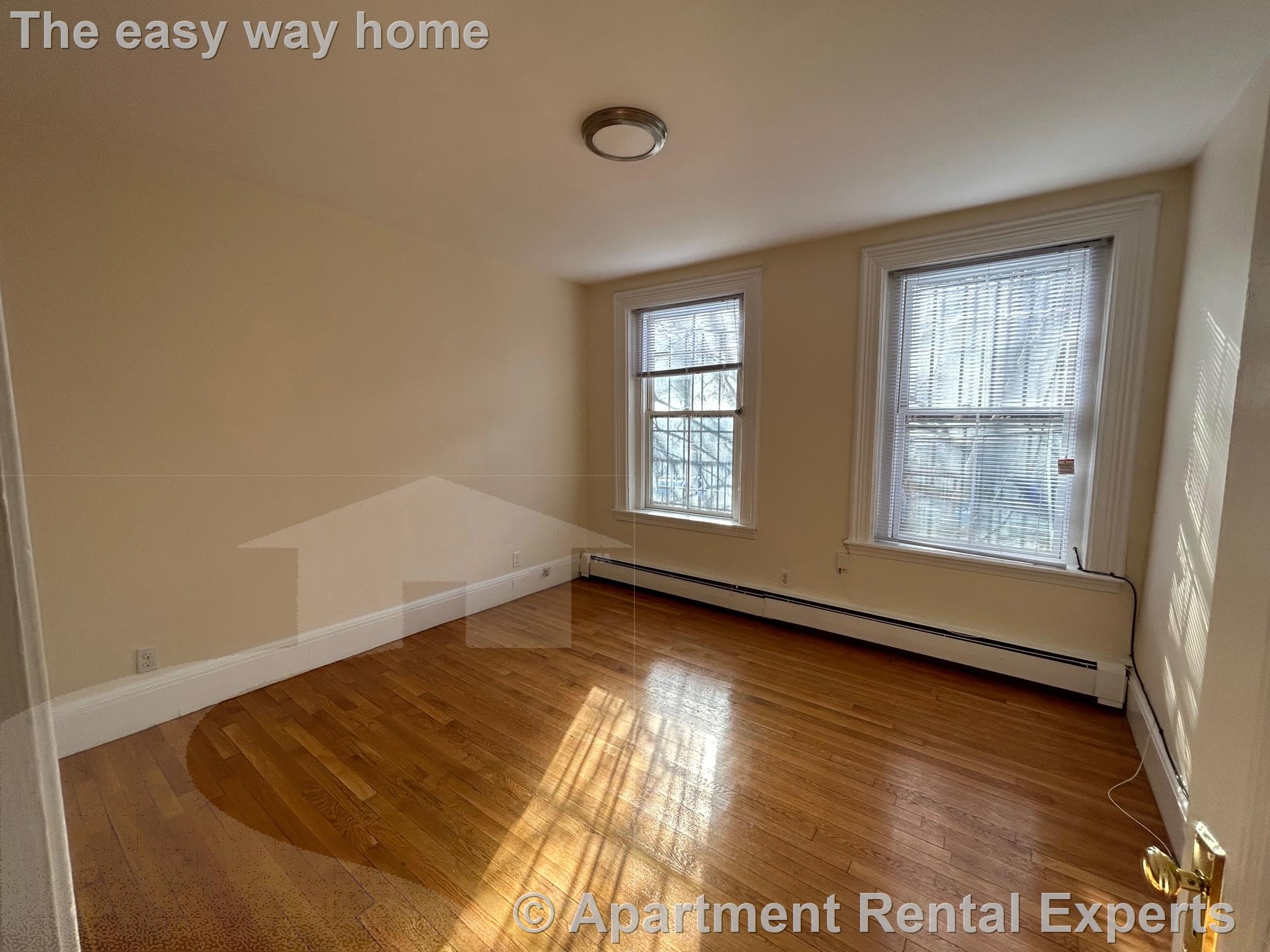 16 Yarmouth St, Back Bay