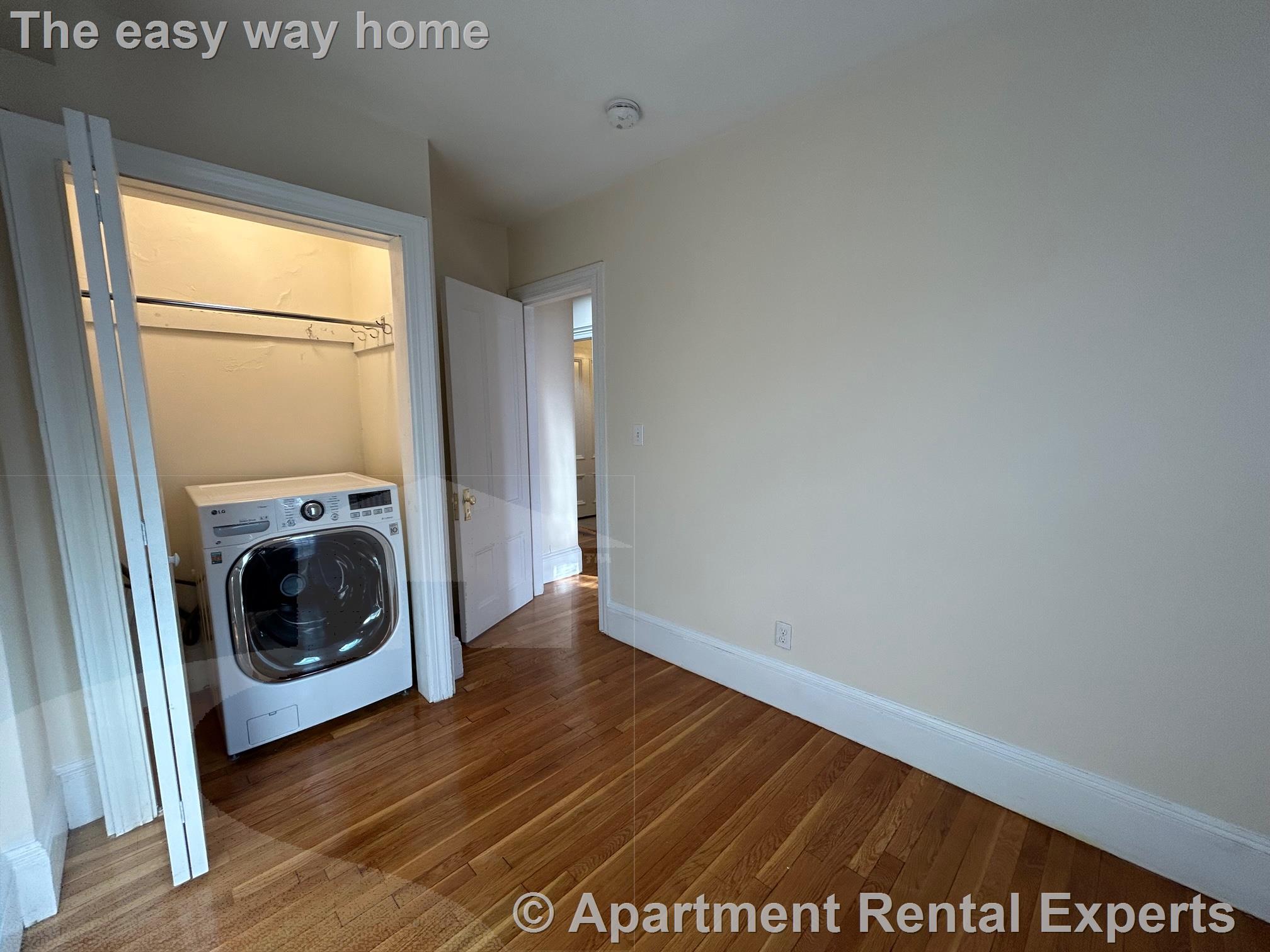 16 Yarmouth St, Back Bay