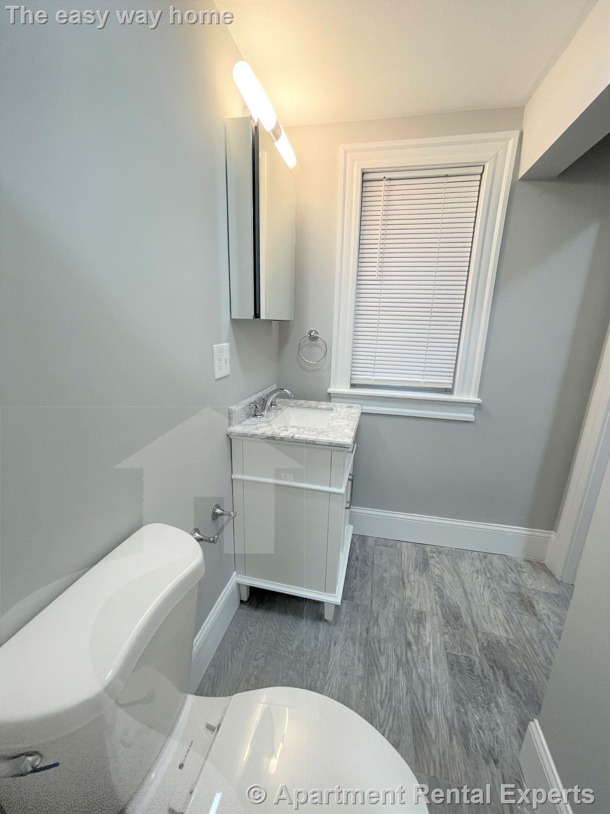 3 Mossland St, Porter Square