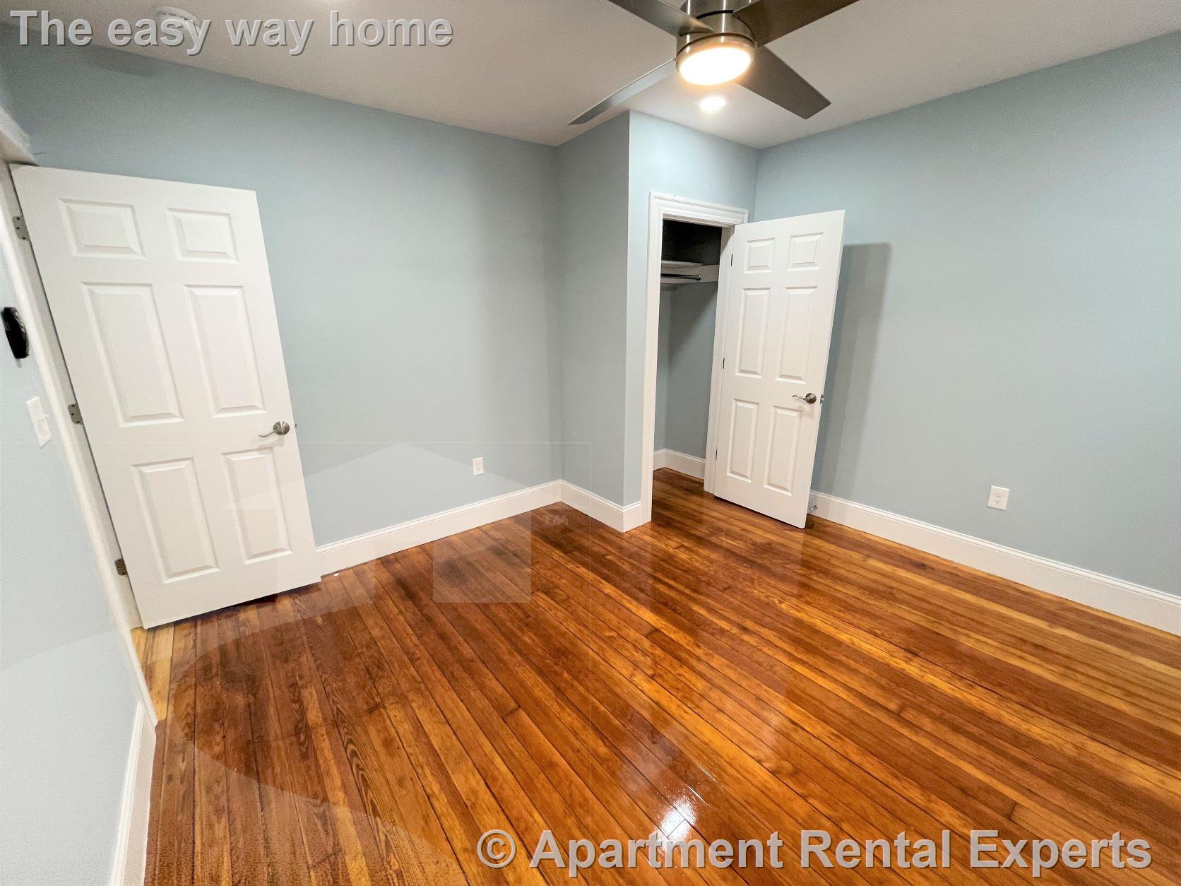 3 Mossland St, Porter Square