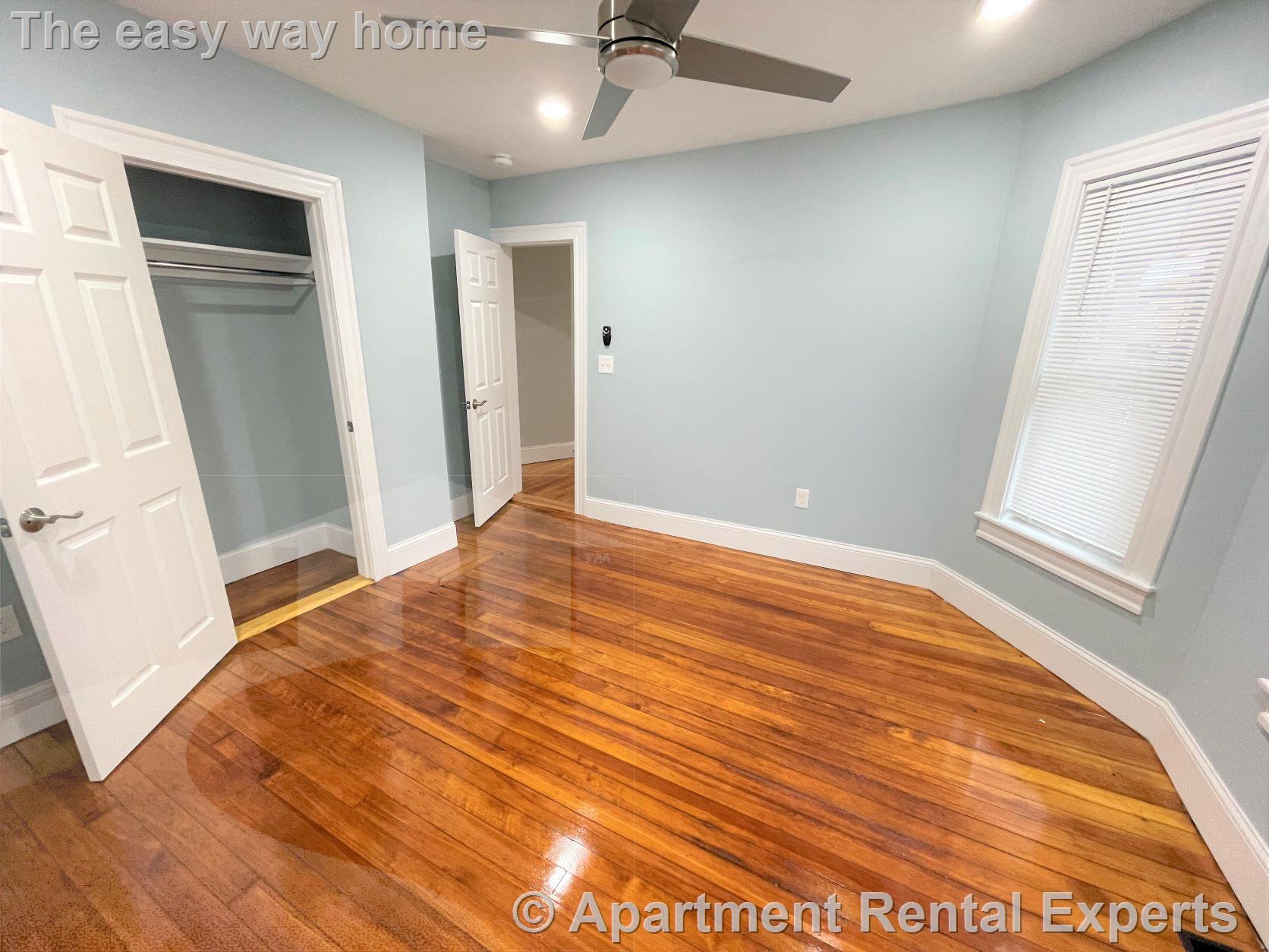 3 Mossland St, Porter Square