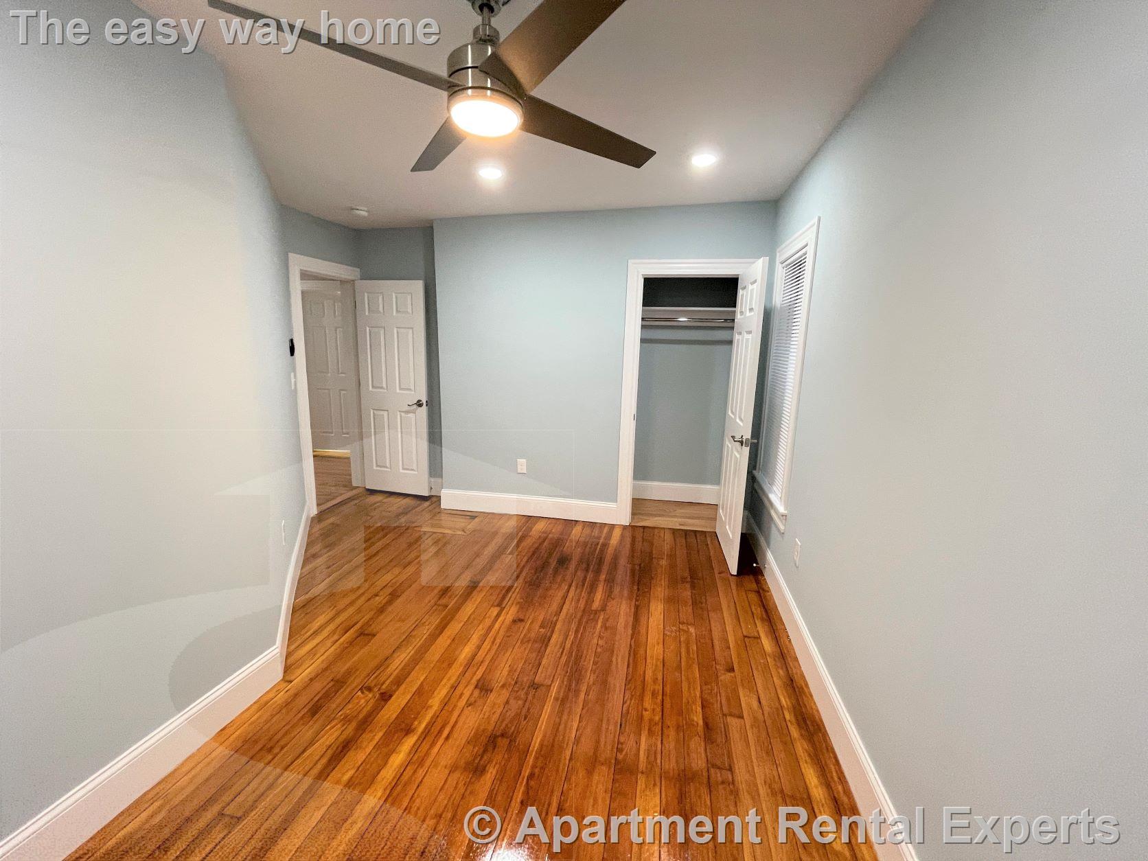 3 Mossland St, Porter Square