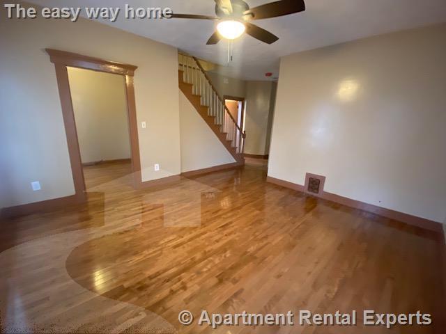 11 Oakland Ave, Winter Hill