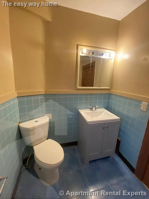 11 Oakland Ave, Winter Hill