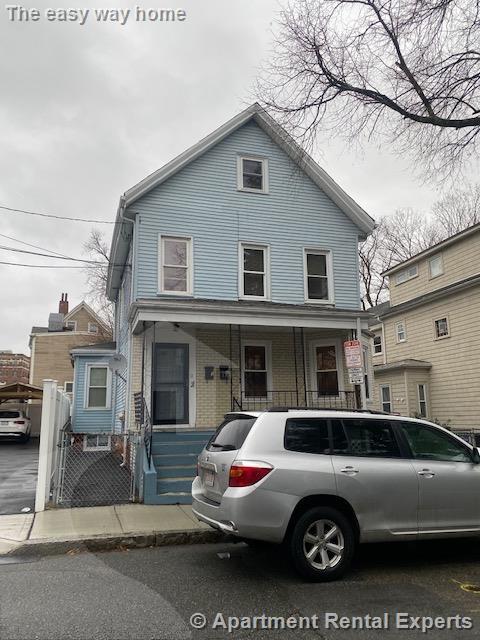 11 Oakland Ave, Winter Hill