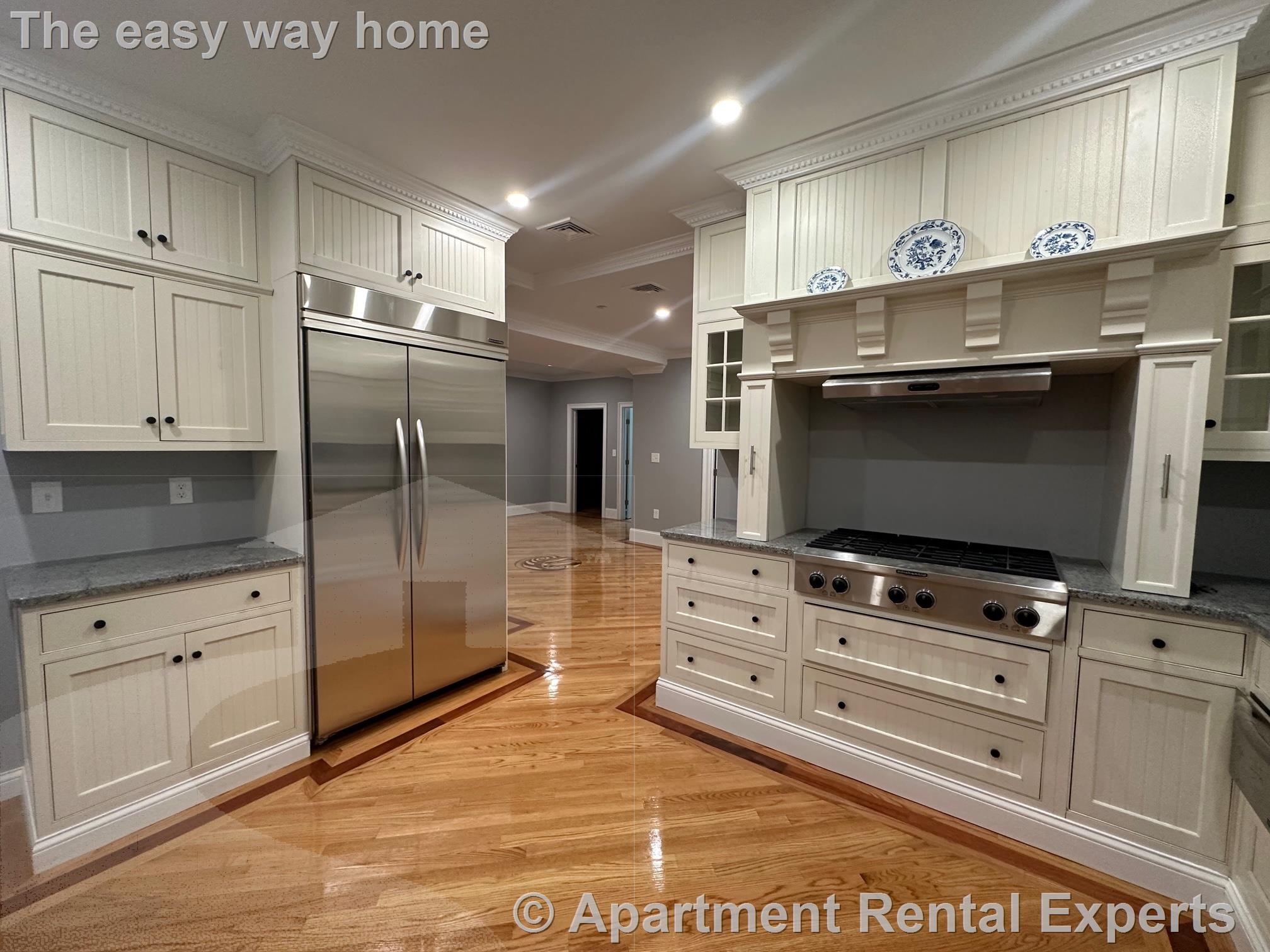 66 Dudley St, Salem St. Area