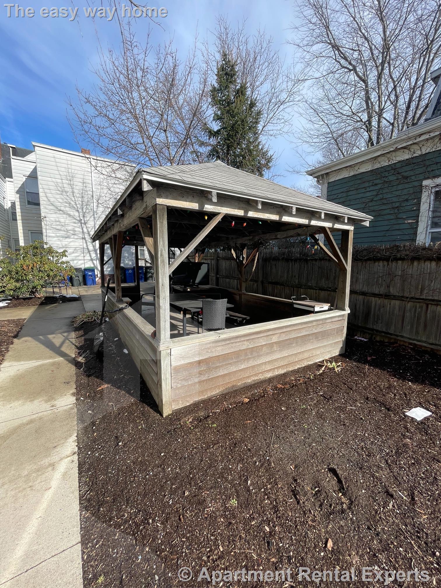 20 Park Ave, Davis Square