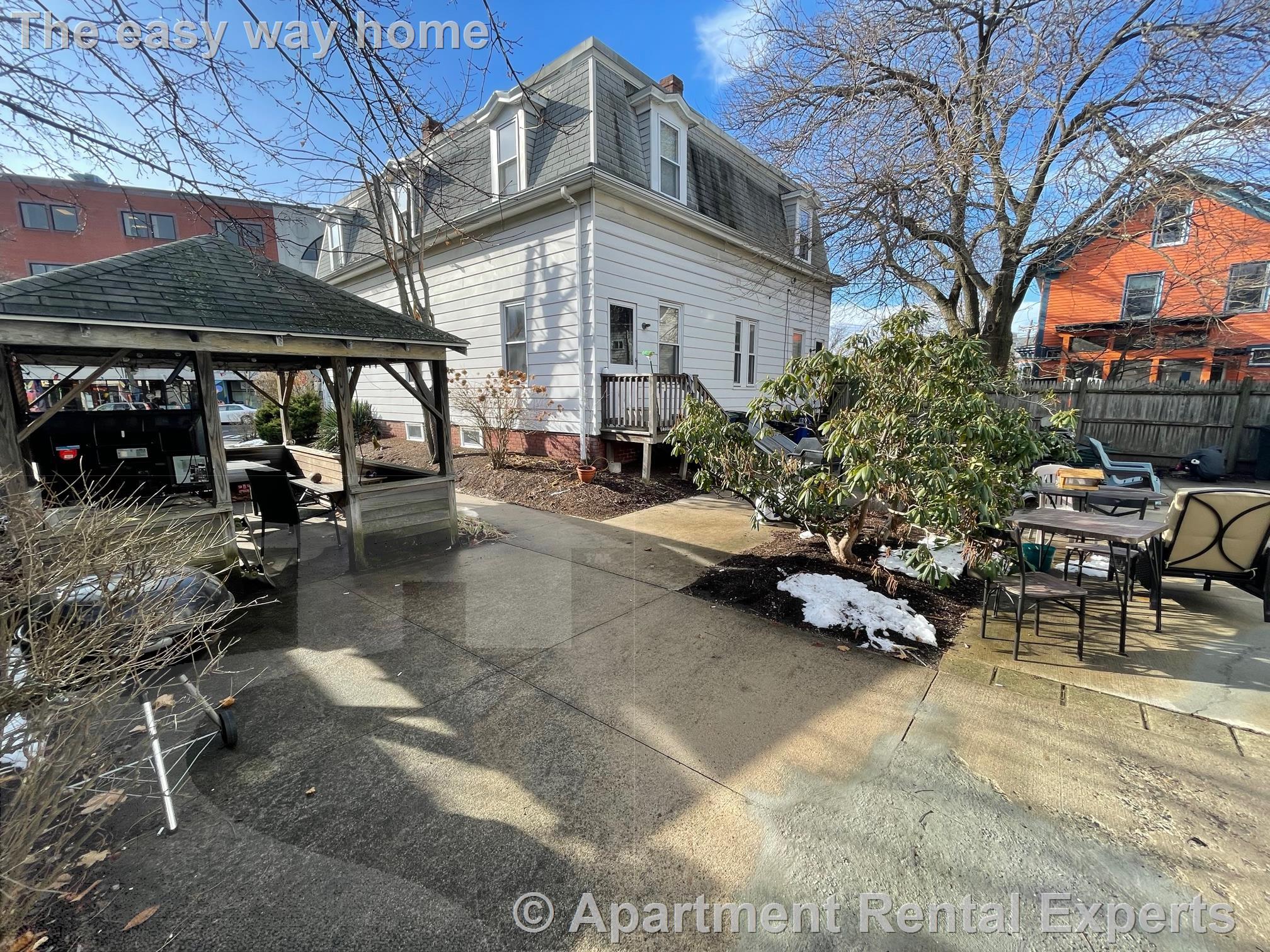 20 Park Ave, Davis Square