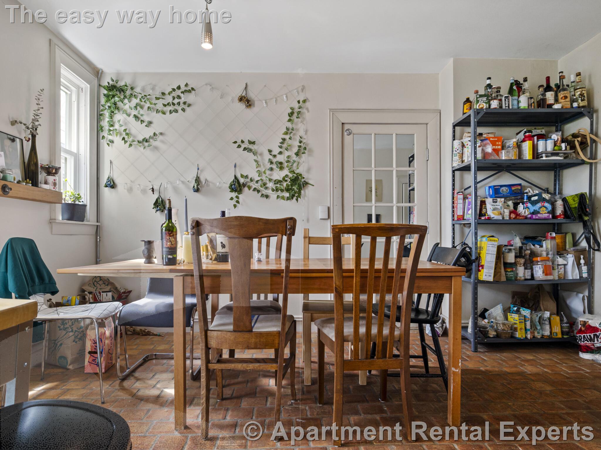 368 Broadway, Central Square