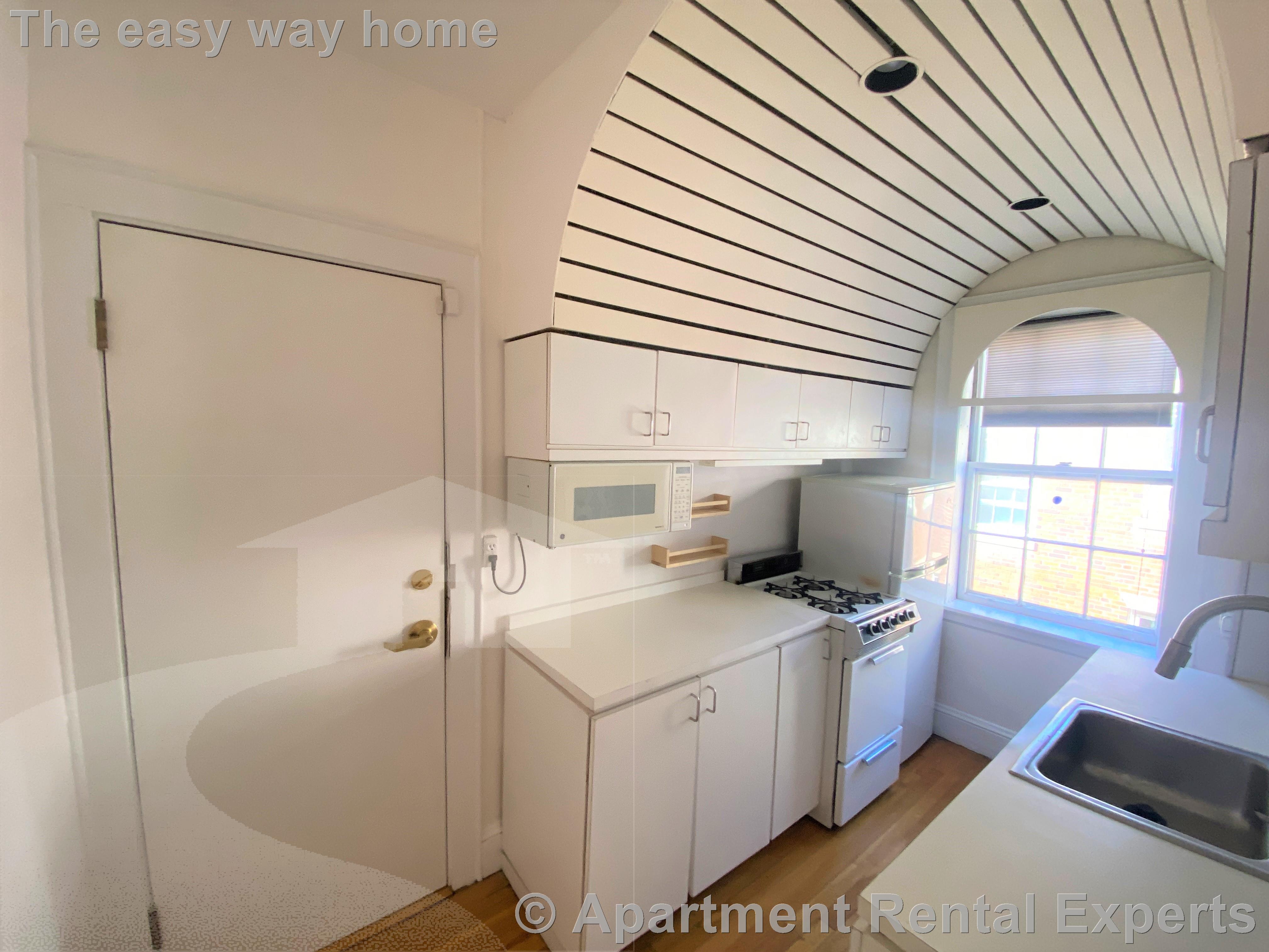 285 Harvard St, Central Square