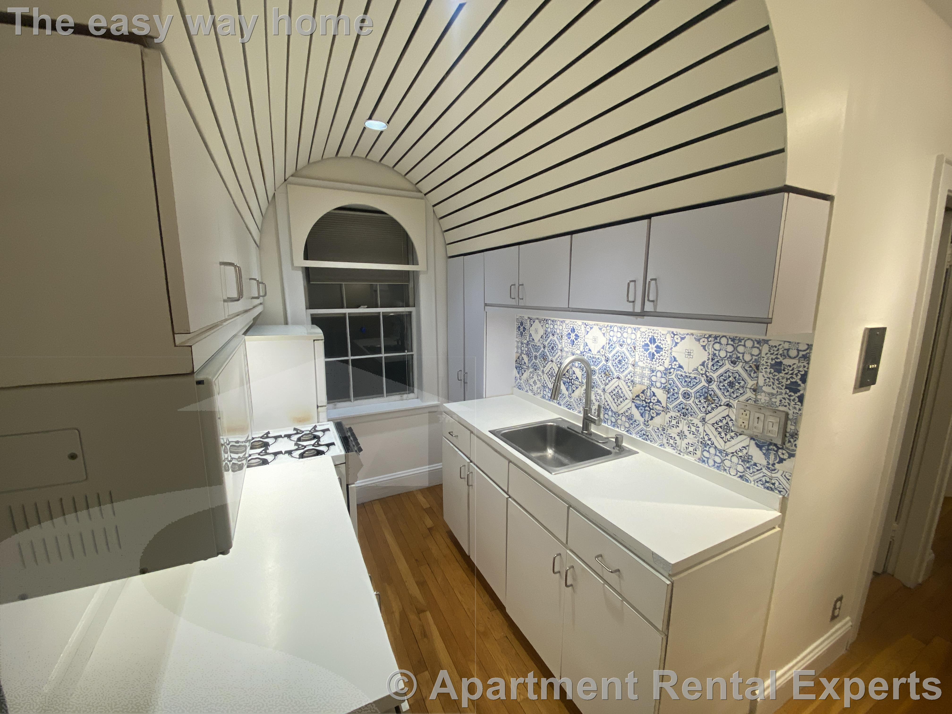 285 Harvard St, Central Square