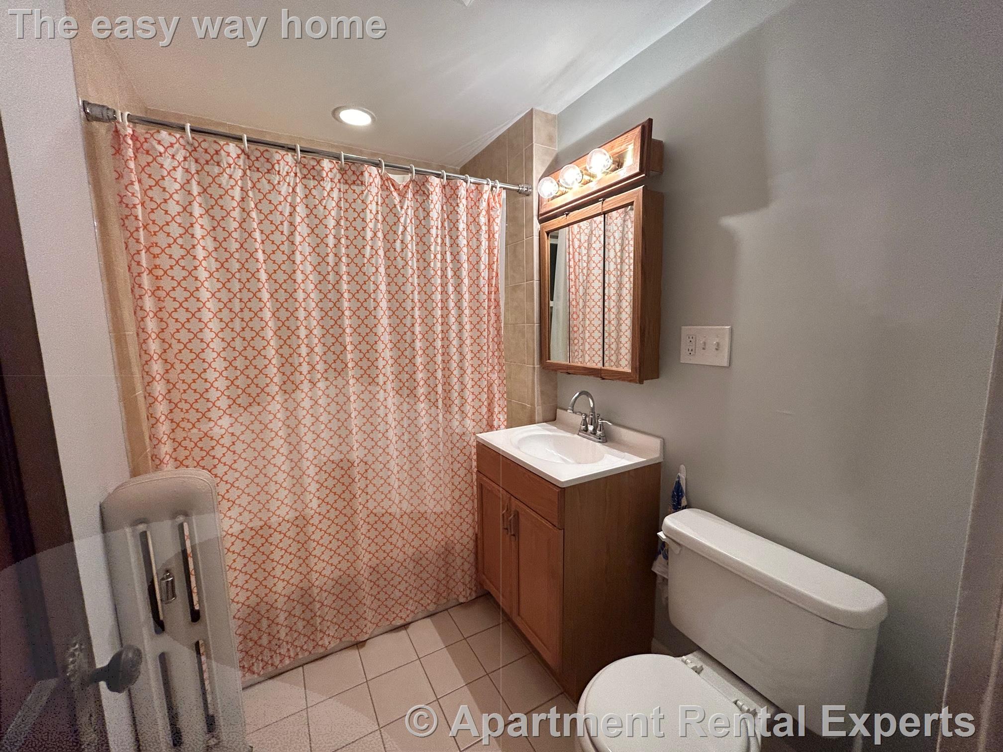 66 Thomas St, Medford Square