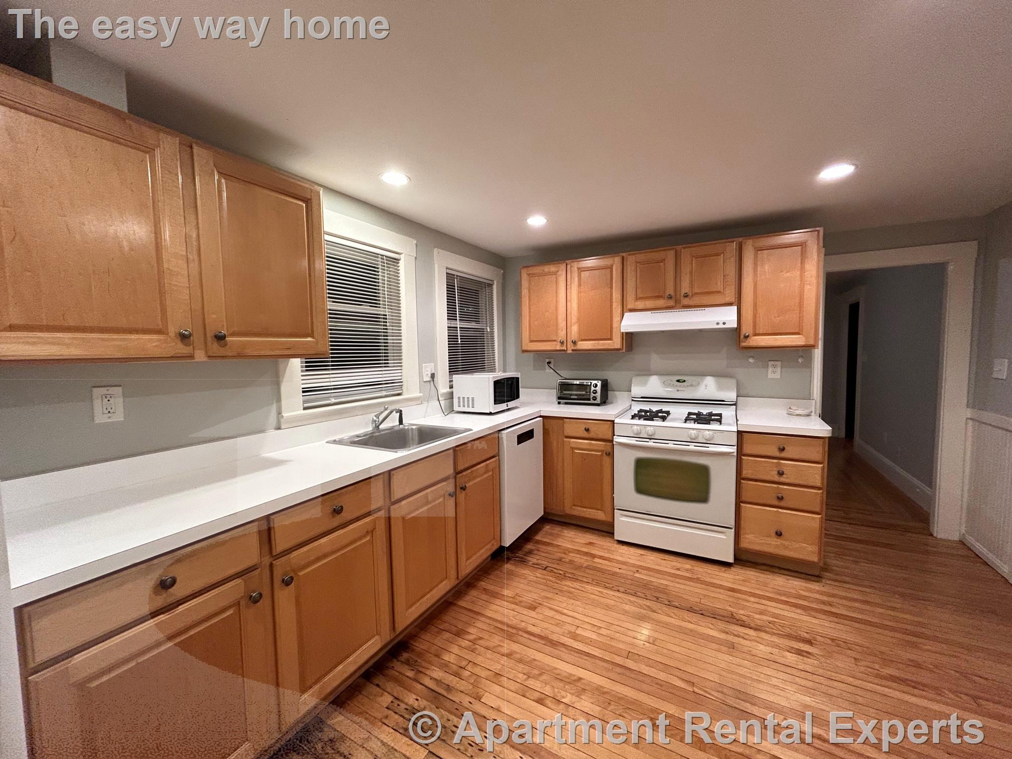 66 Thomas St, Medford Square