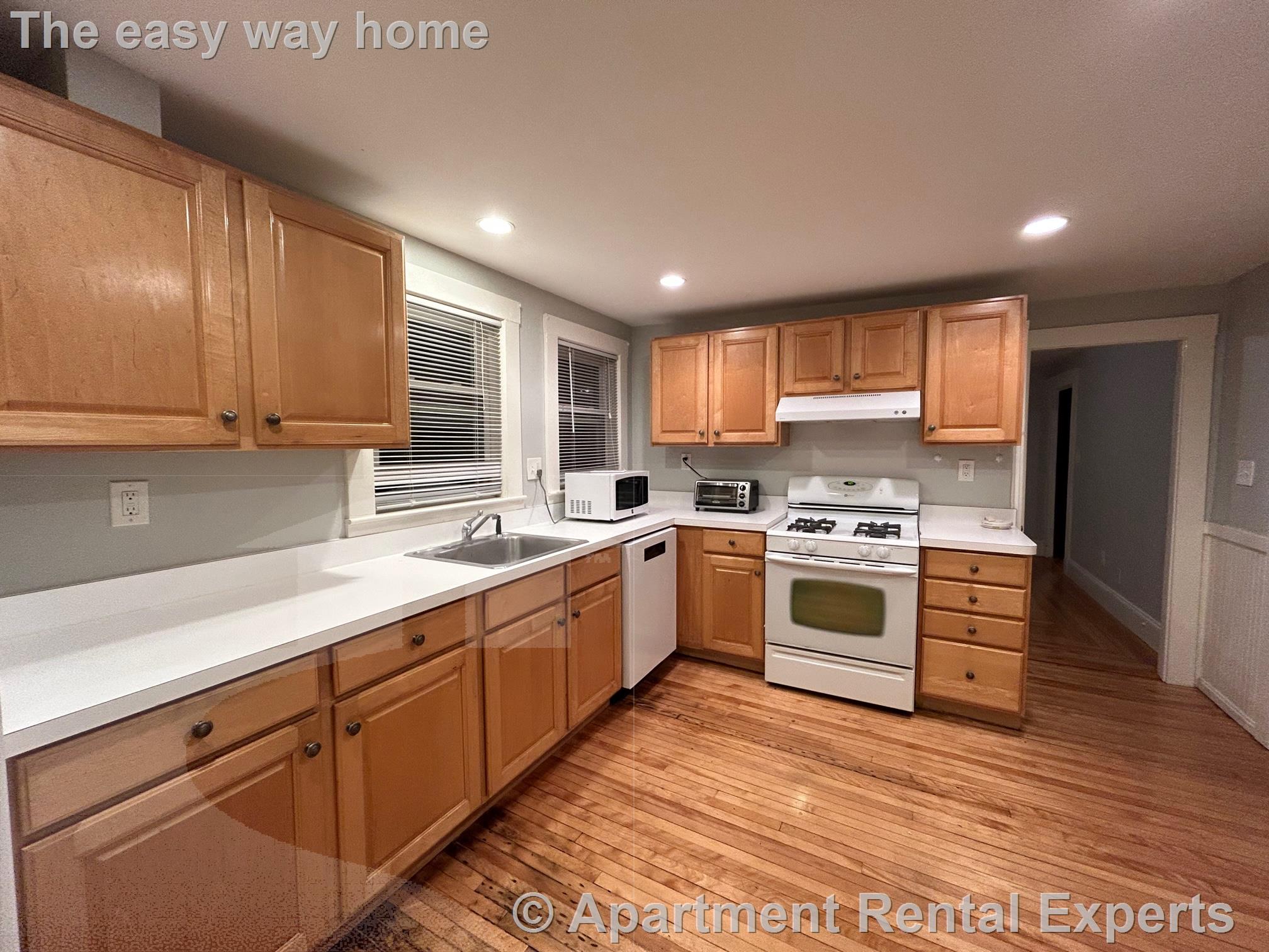 66 Thomas St, Medford Square