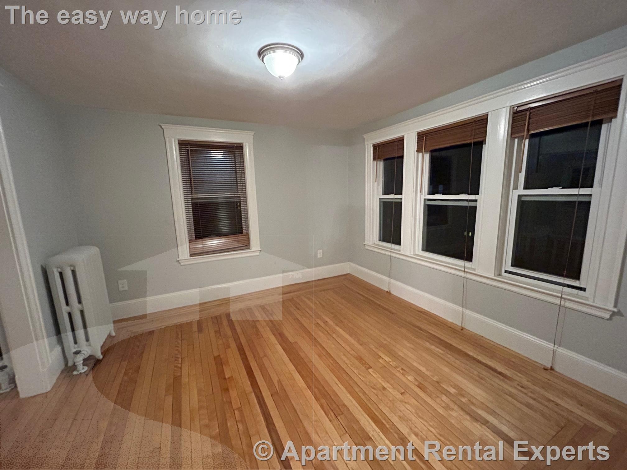 66 Thomas St, Medford Square