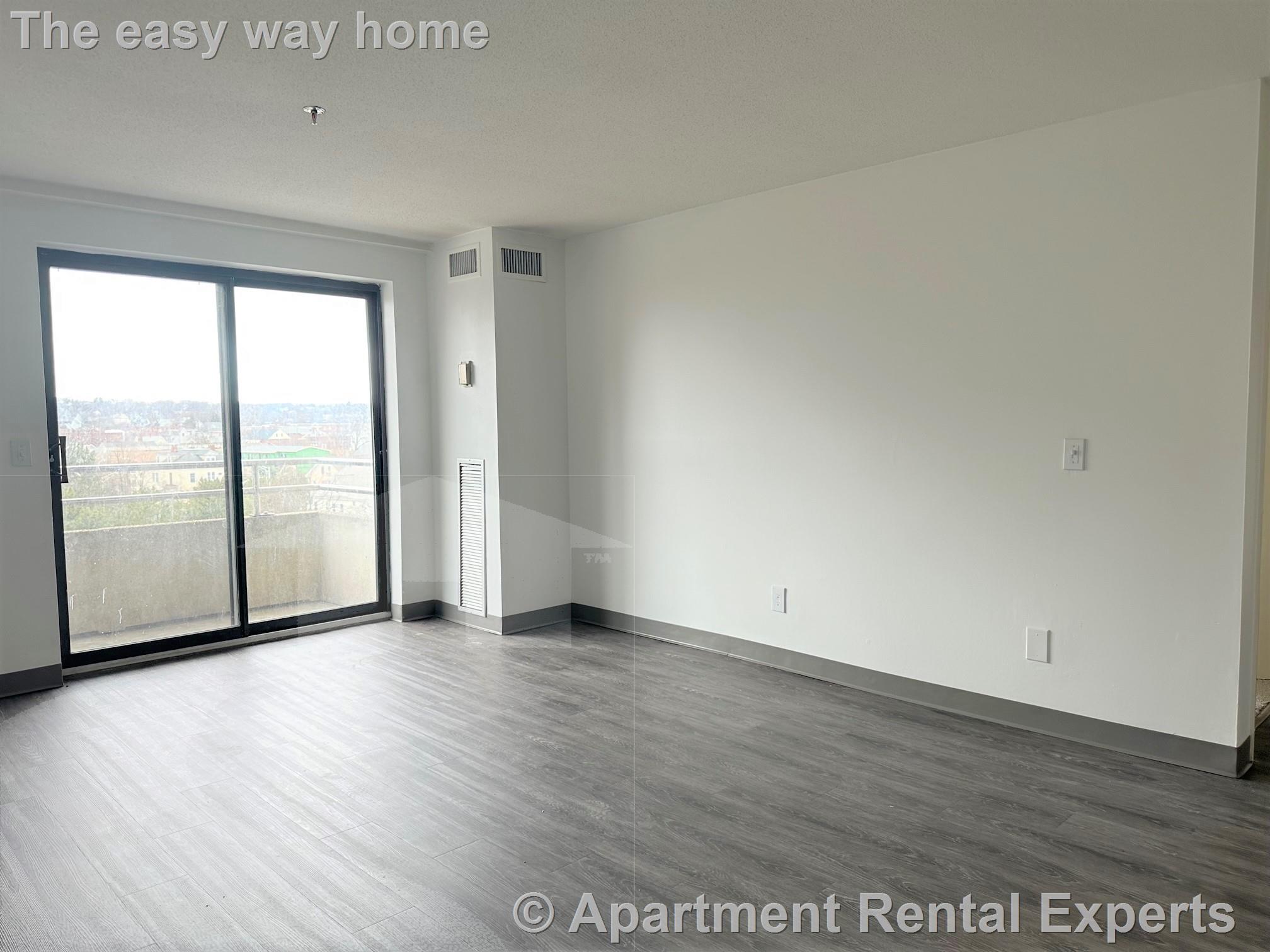 520 Main St, Malden Center