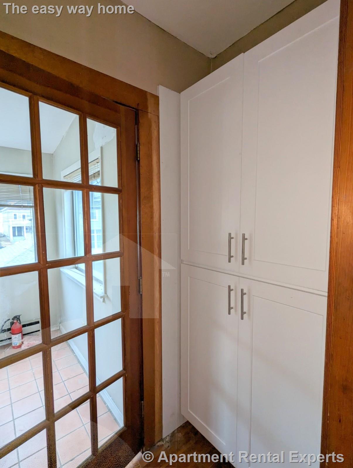 35 Trowbridge St, Arlington