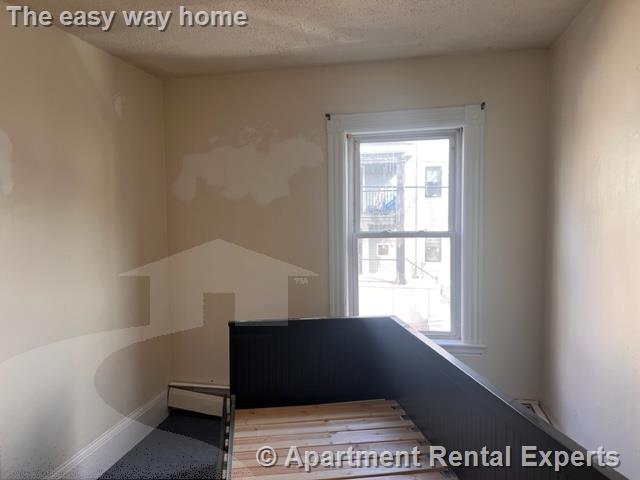 114 Woodstock St, Teele Square