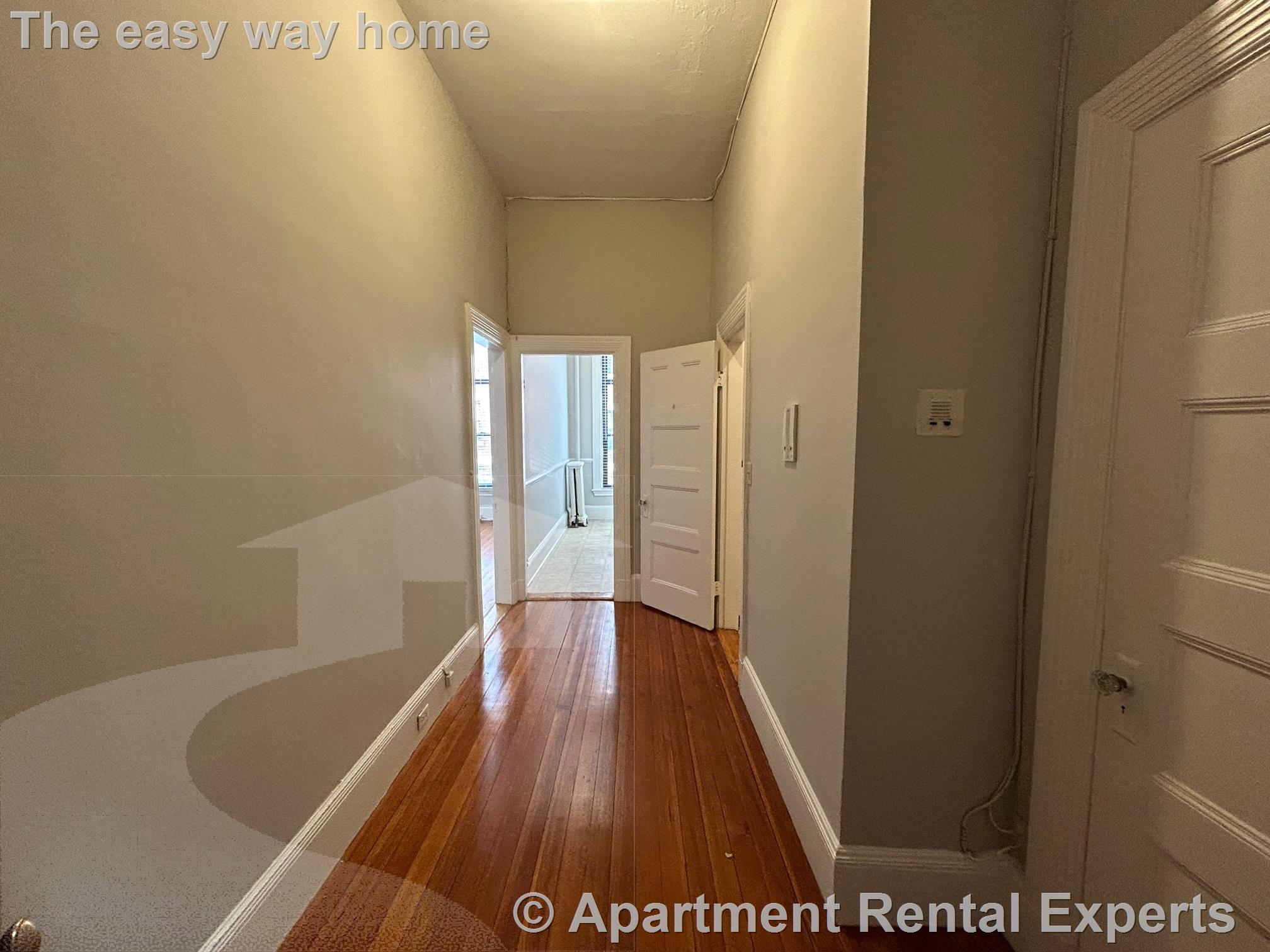 9 Sewall Ave, Coolidge Corner