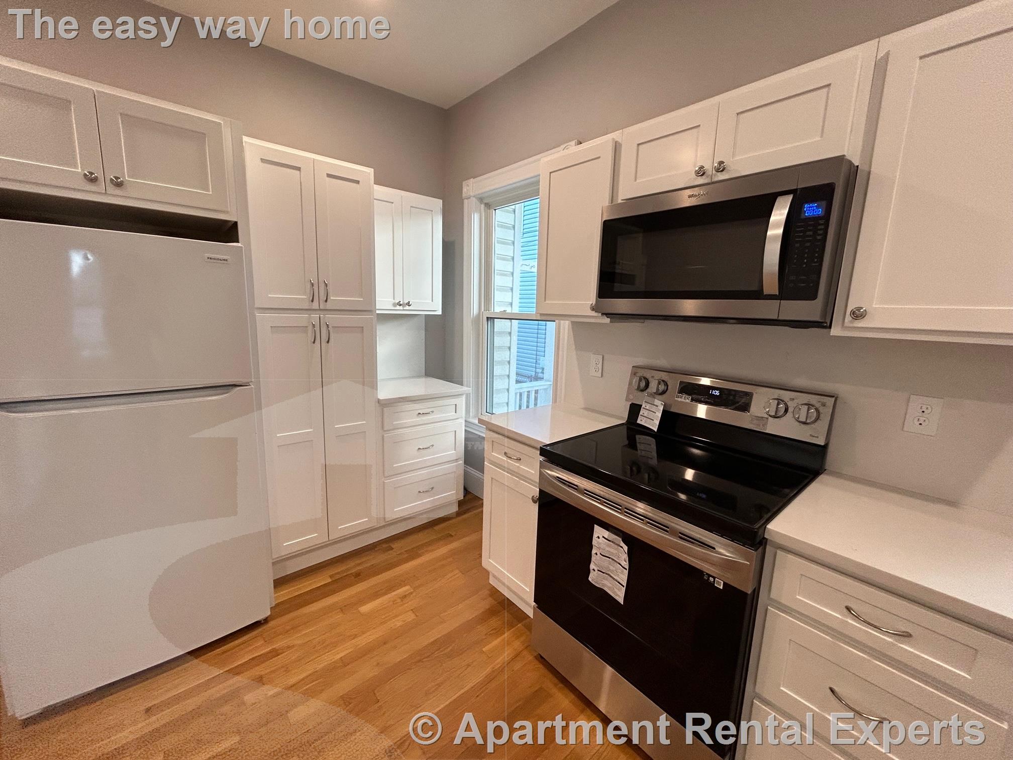 22 Bartlett St, Magoun Square