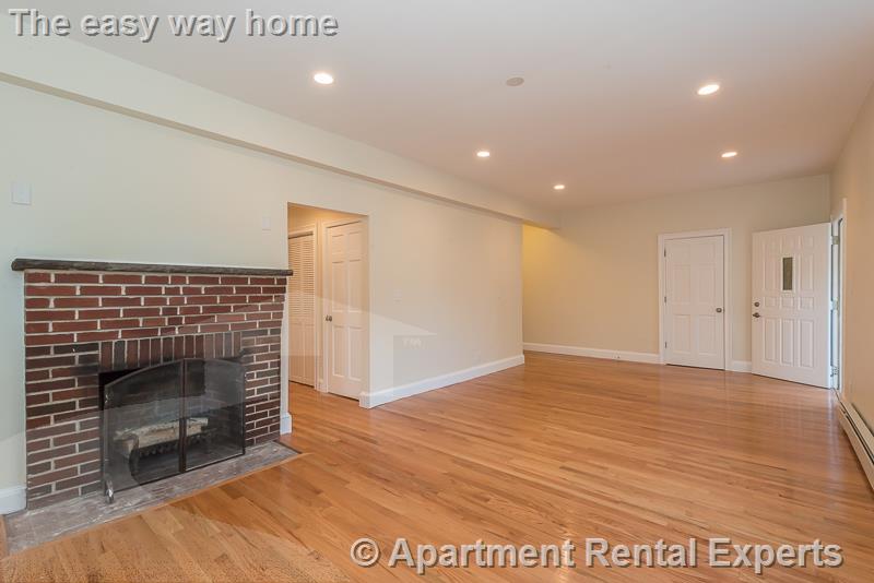 66 Glenellen Rd, West Roxbury