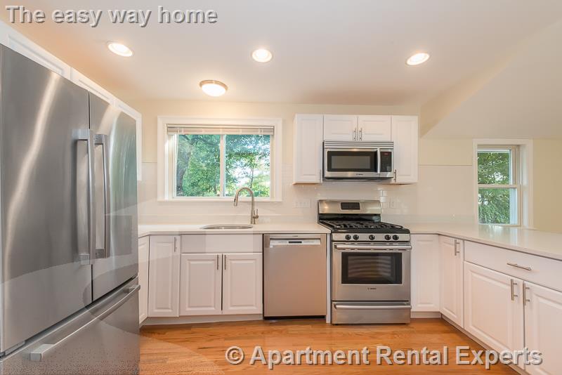 66 Glenellen Rd, West Roxbury