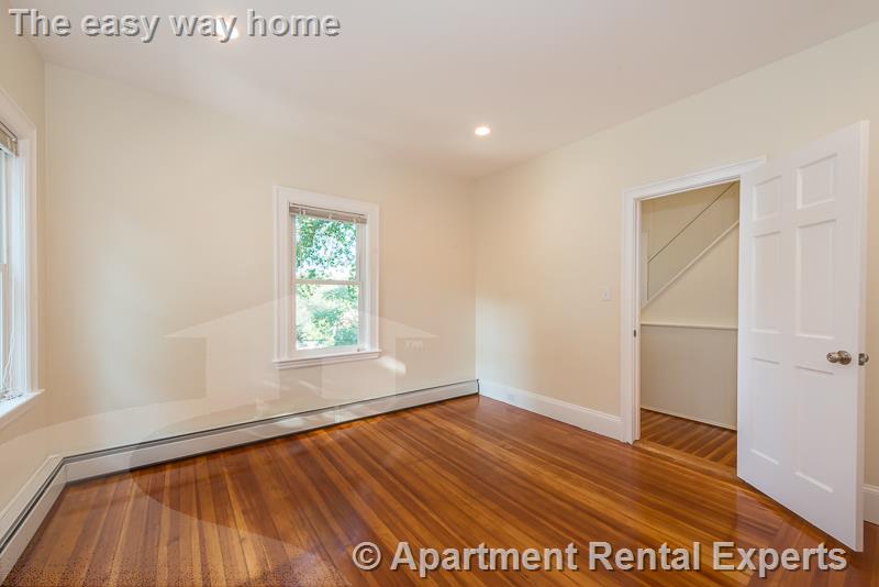 66 Glenellen Rd, West Roxbury