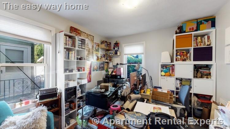 11 Partridge Ave, Magoun Square