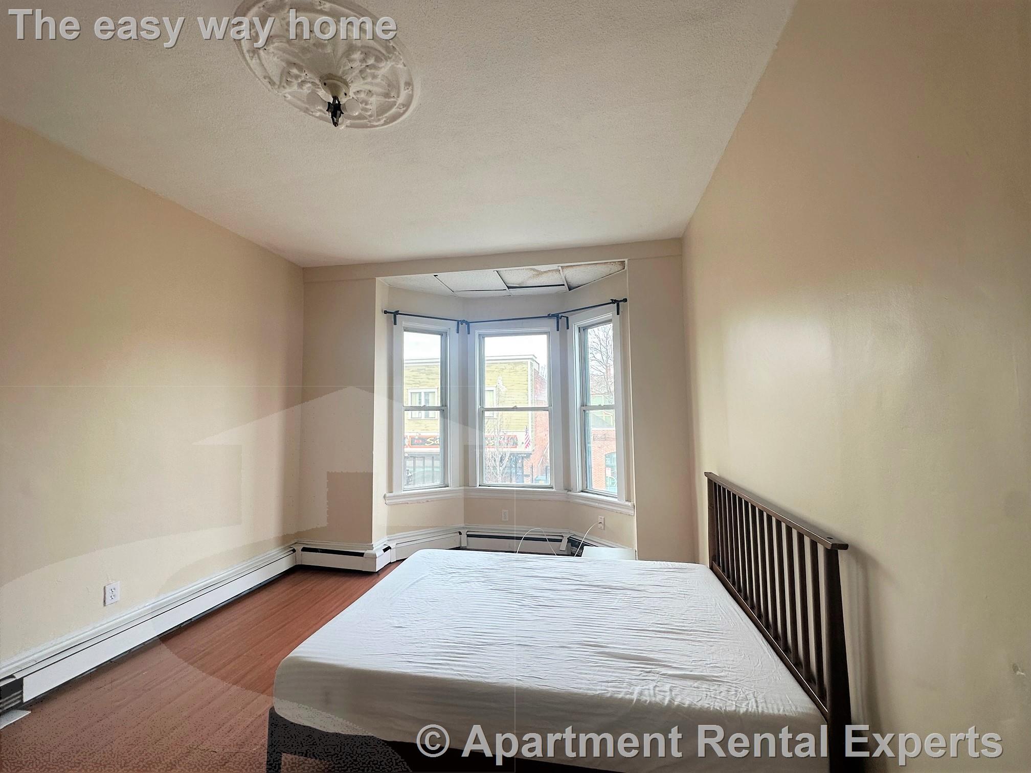 326 Somerville Ave, Union Square