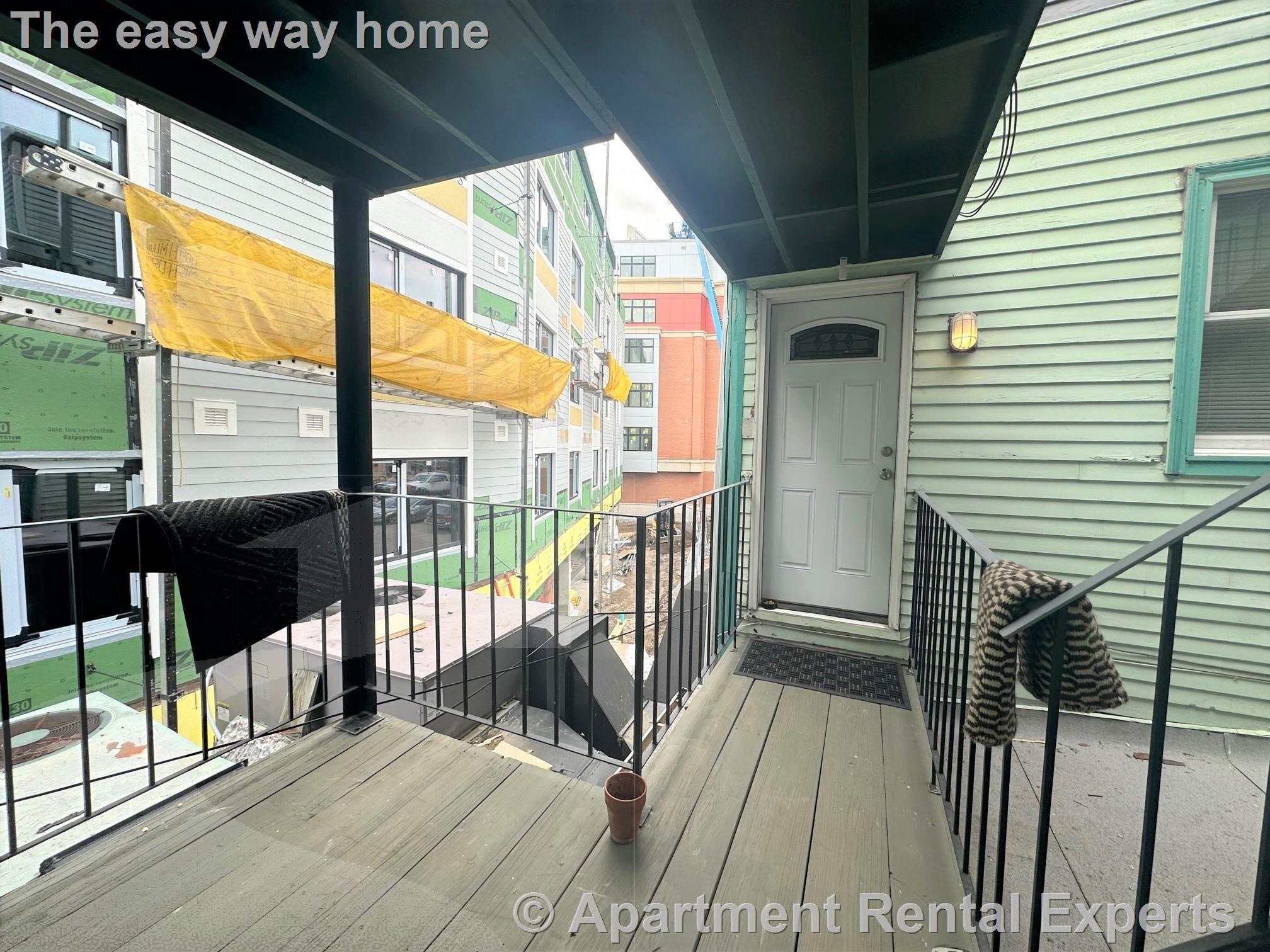 326 Somerville Ave, Union Square