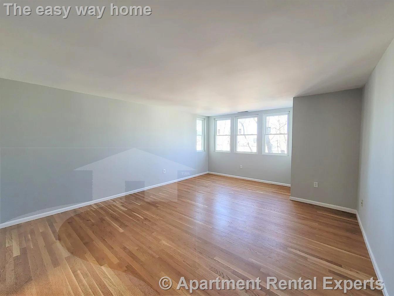 218 Thorndike St, East Cambridge