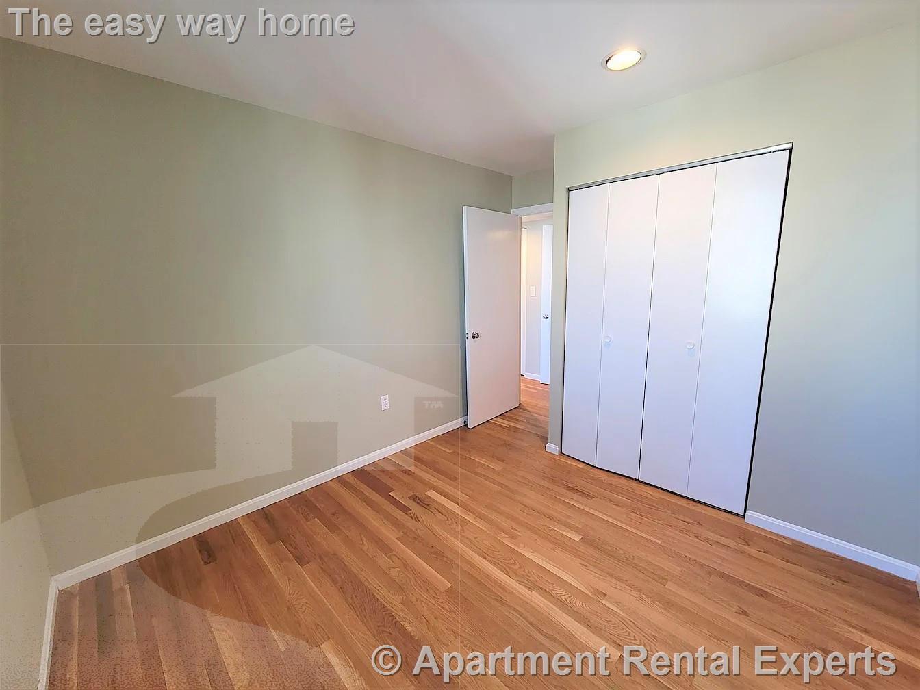 218 Thorndike St, East Cambridge