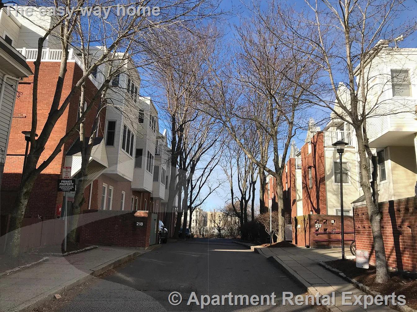 218 Thorndike St, East Cambridge