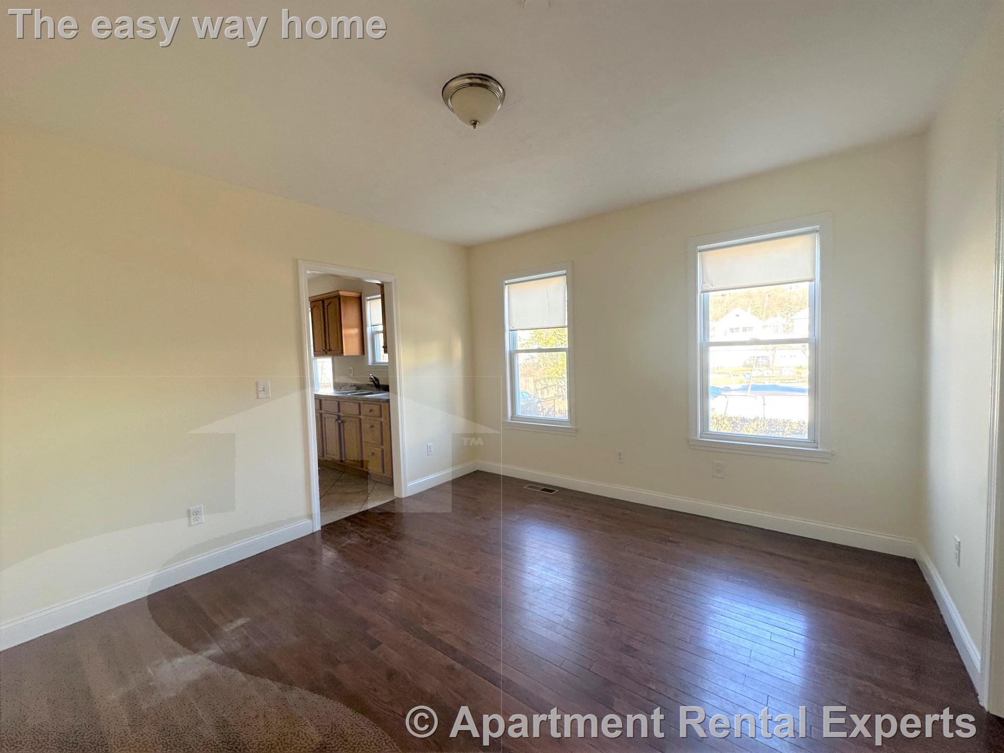 66A Paris St, Medford Square