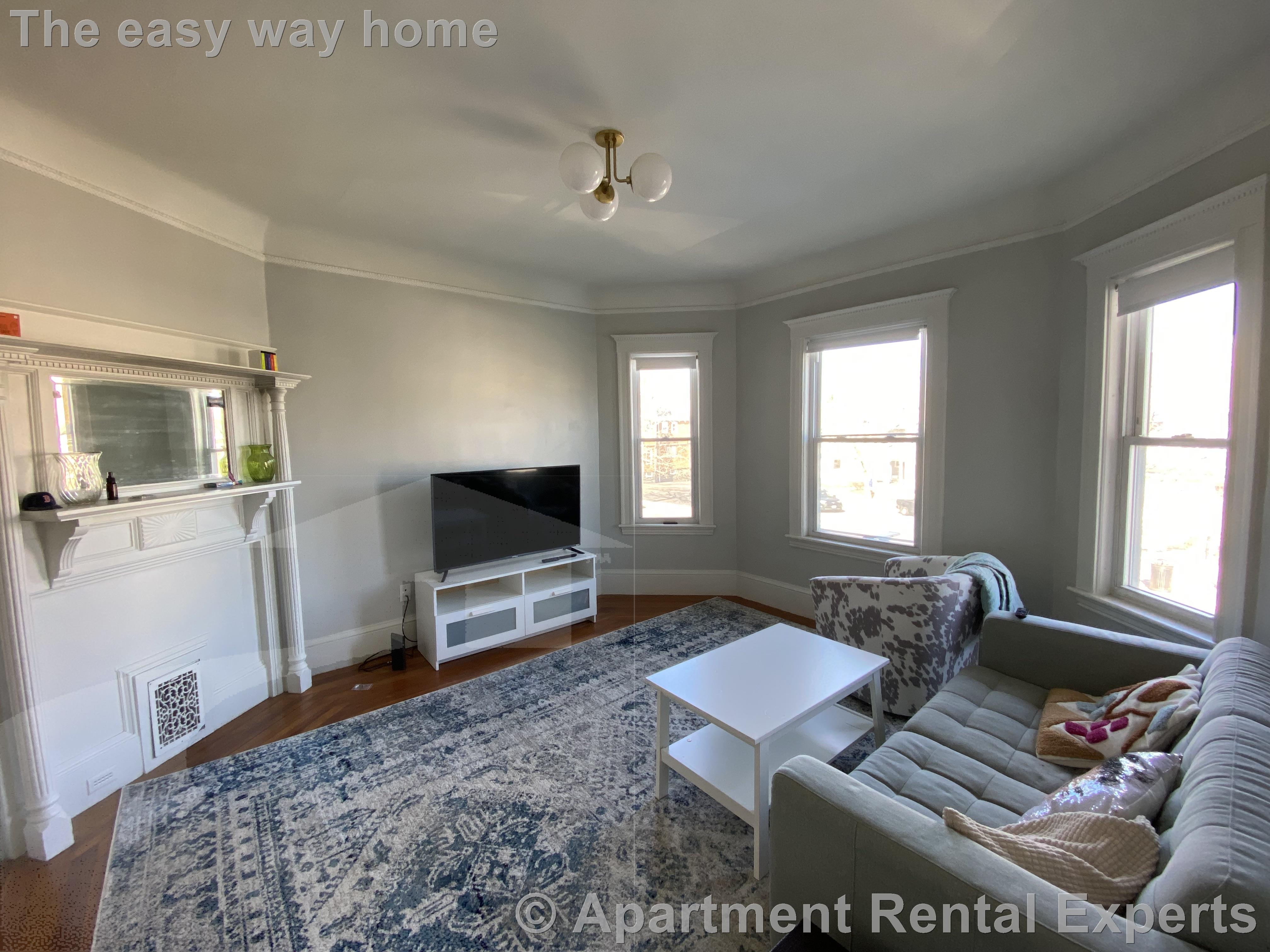 750 Broadway, Davis Square